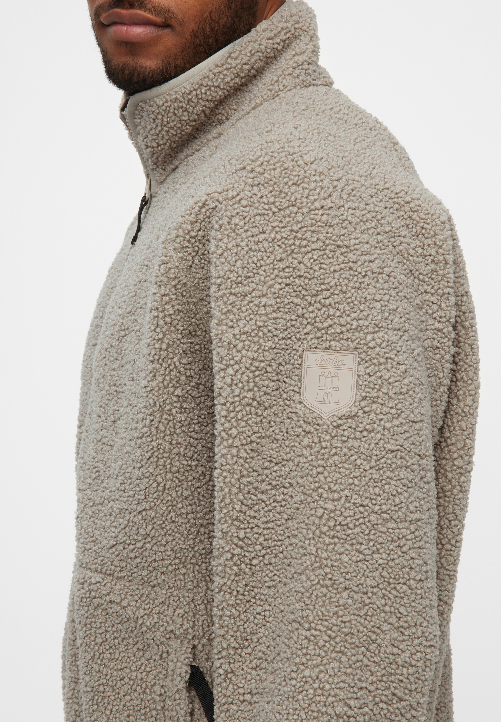 Derbe Fleecejacke »Kuschelby«, Recyceltes Fleece, Jersey innen, Taschen mit Reißverschluss