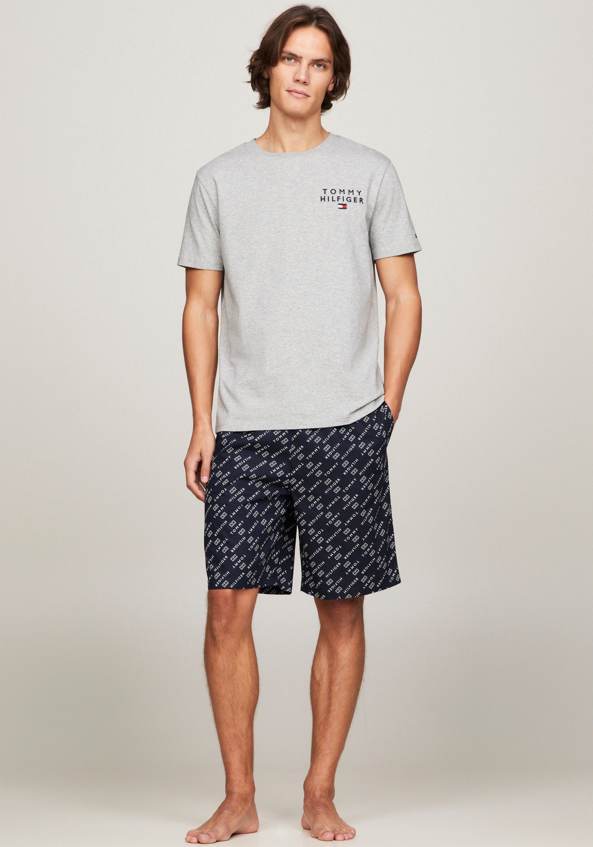 Tommy Hilfiger Underwear Pyjama »SS WOVEN PJ SET DRAWSTRING«, (Set, 2 tlg.,  2er), mit Logoschriftzug auf der Brust online bestellen | BAUR