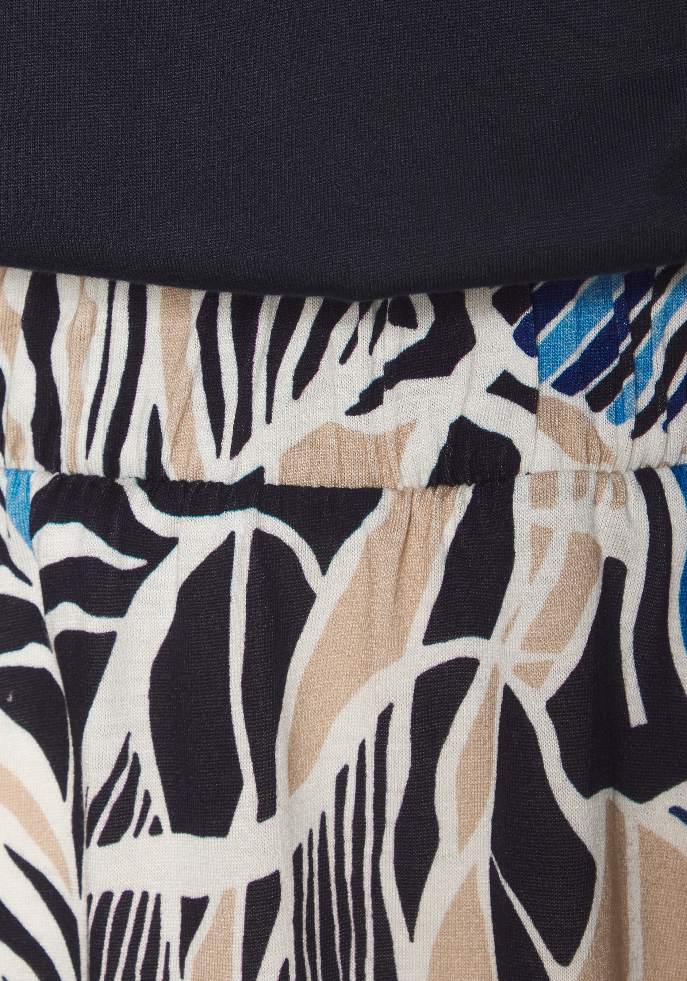 LASCANA Jerseykleid, mit Paperbag-Bund und bedrucktem Rock, kurzärmliges Sommerkleid