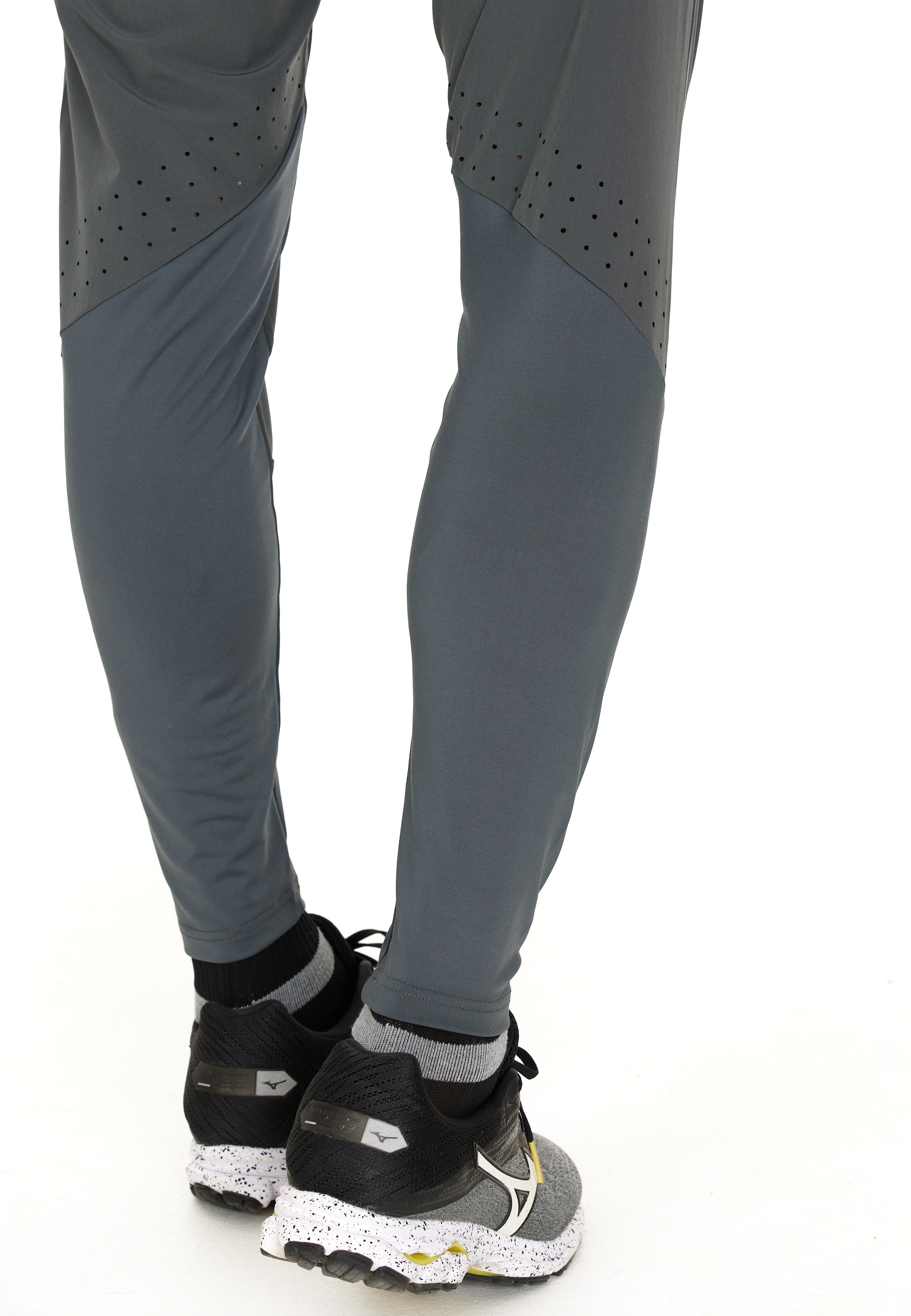 Virtus Sweathose »BLAG V2«, mit atmungsaktivem 4-Wege-Funktionsstretch