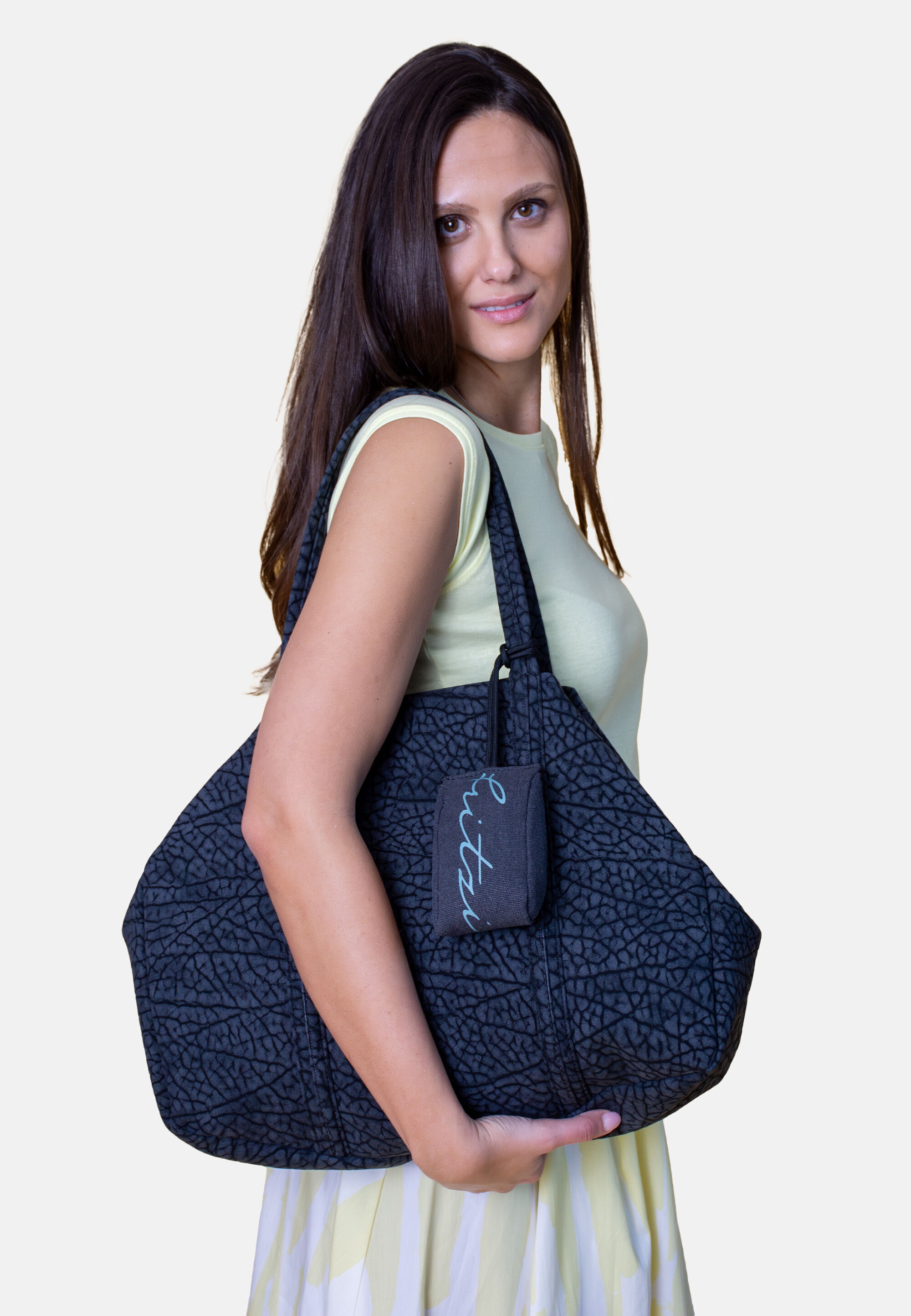 Fritzi aus Preußen Shopper »Ella Shopper« mit Canvas-Anhänger
