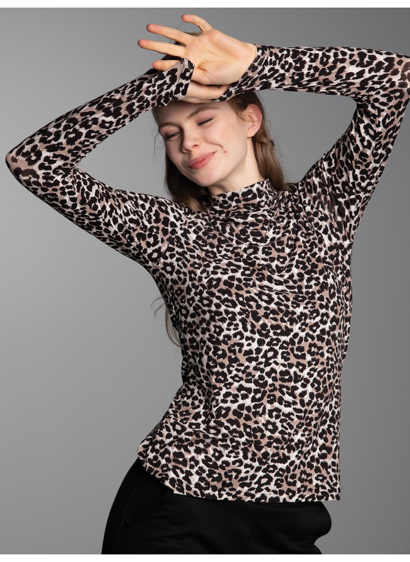 Trigema Rollkragenshirt »TRIGEMA trigema Damen Turtleneck Shirt mit Allover-Leo-Muster«, (1 tlg.)