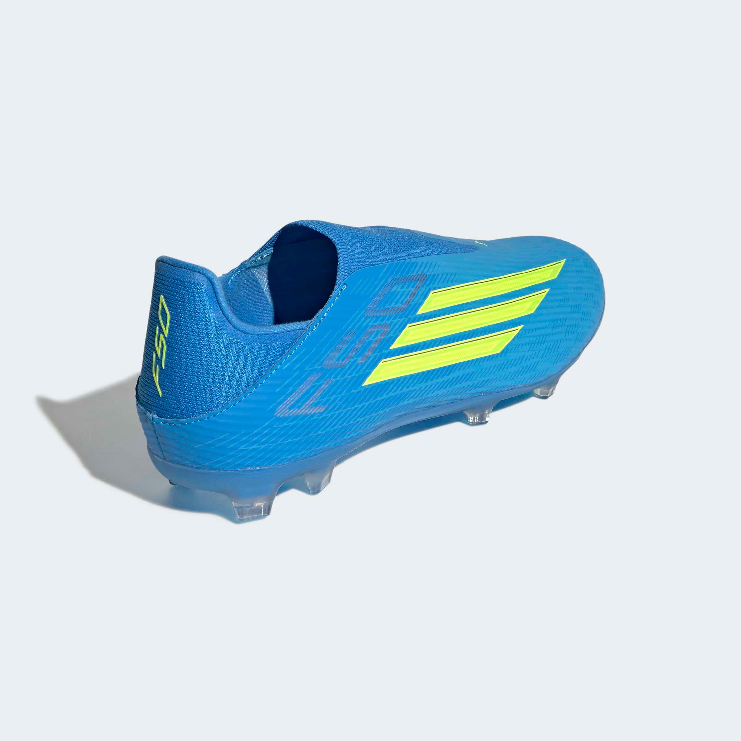 adidas Performance Fußballschuh »F50 LEAGUE , FESTE/GEMISCHTE BÖDEN, OHNE SCHNÜRUNG«  für viele verschiedene Böden geeignet