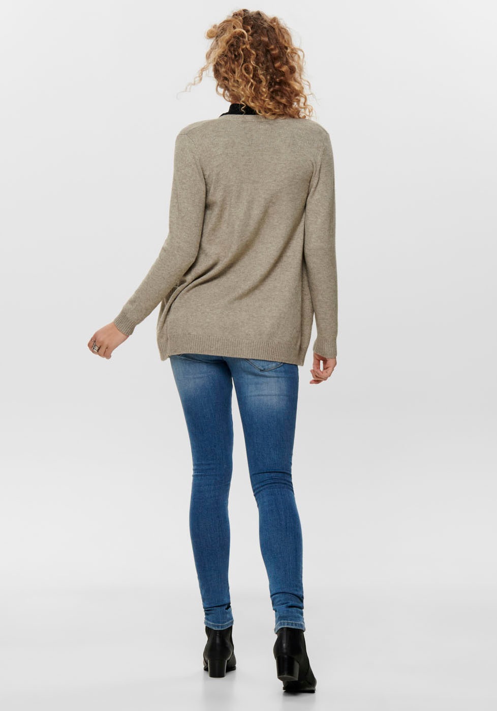 ONLY Strickjacke "ONLLESLY – Cardigan mit Taschen und figurumspielender For günstig online kaufen