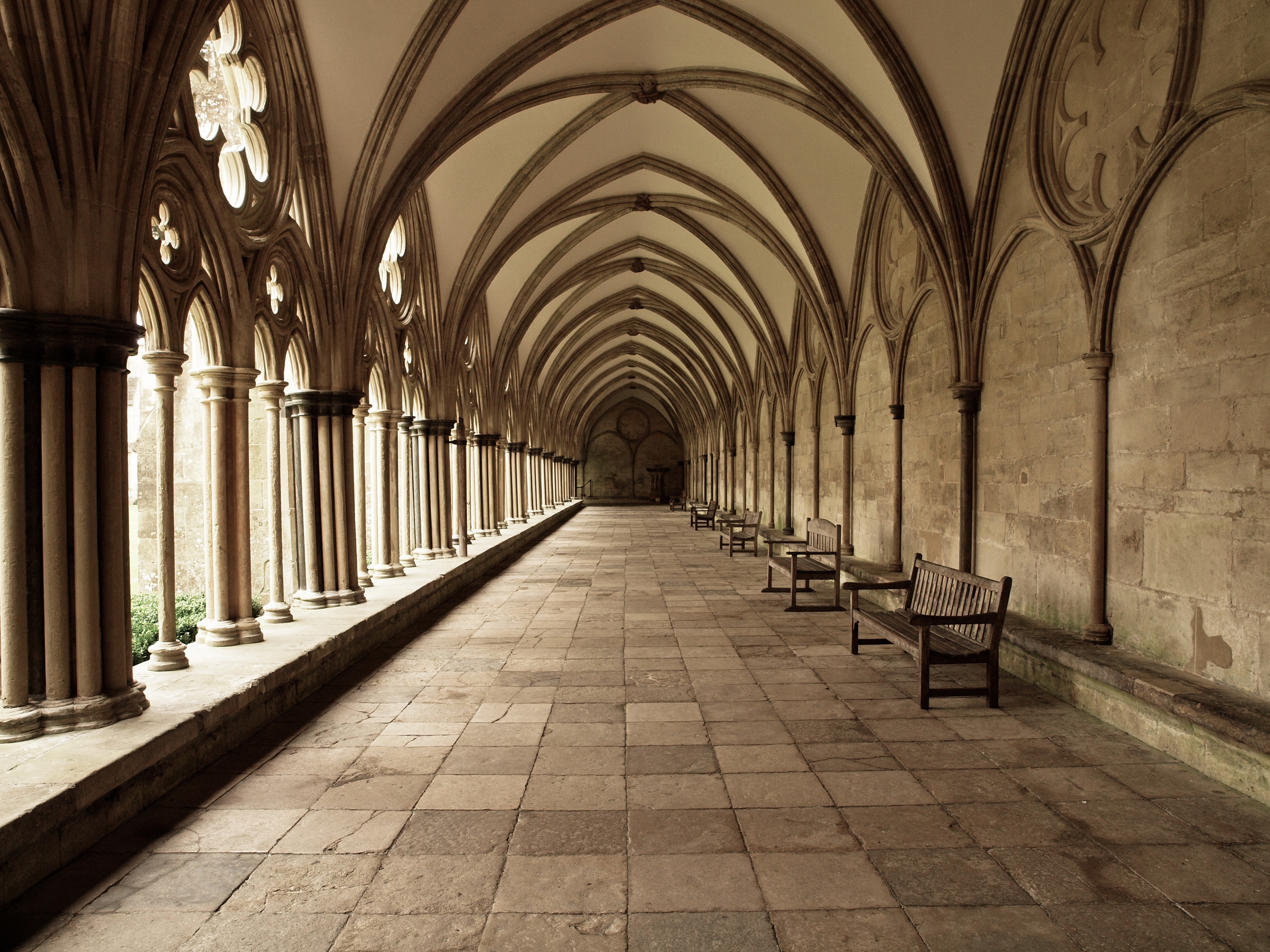 Papermoon Fototapete "Cathedral Archway" glatt