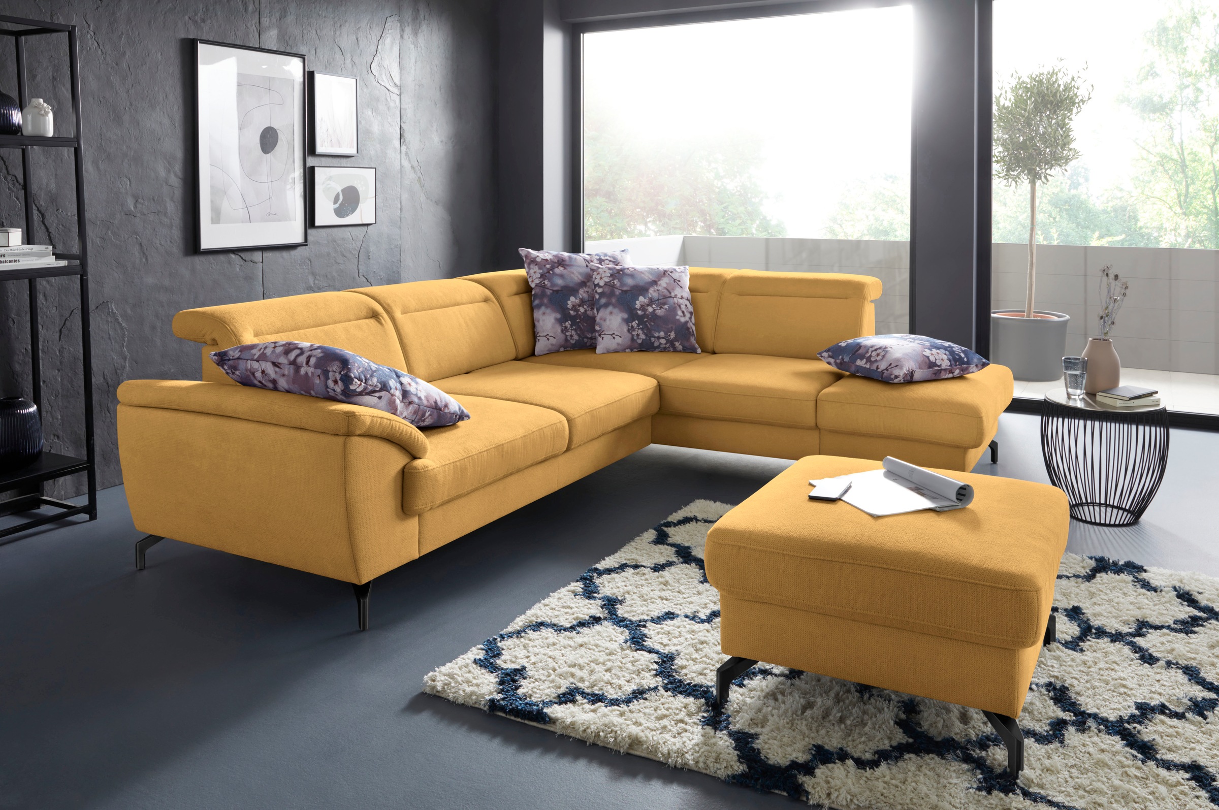 sit&more Ecksofa "Percy L-Form" 12 cm Fußhöhe, Sitztiefenverstellung, wahlweise in 2 Fußfarben