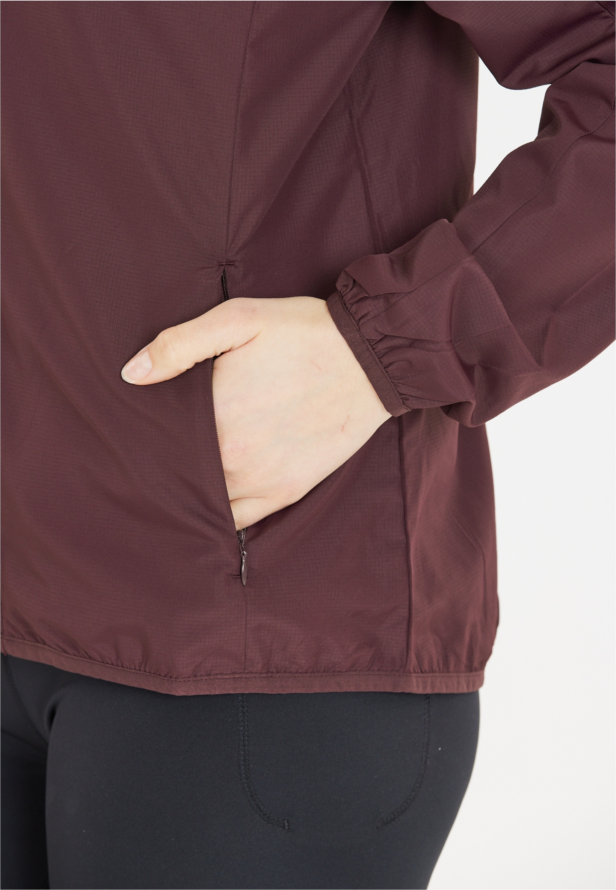 ENDURANCE Laufjacke »Sylen«, Aus leichtem und atmungsaktivem Material