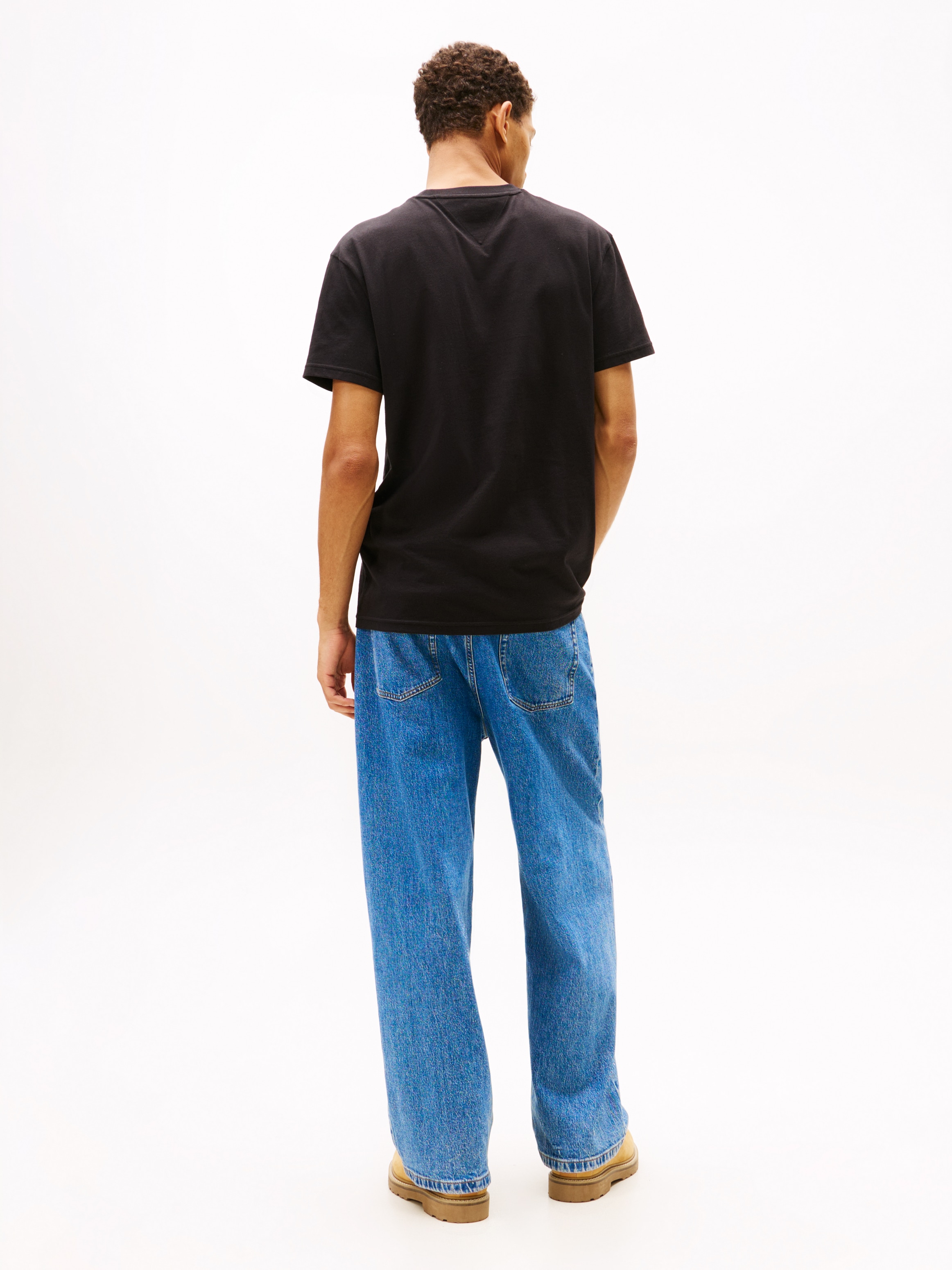 Tommy Jeans T-Shirt »TJM  CENTER FLAG« mit Stempel-Logo, regular fit, Rundhals