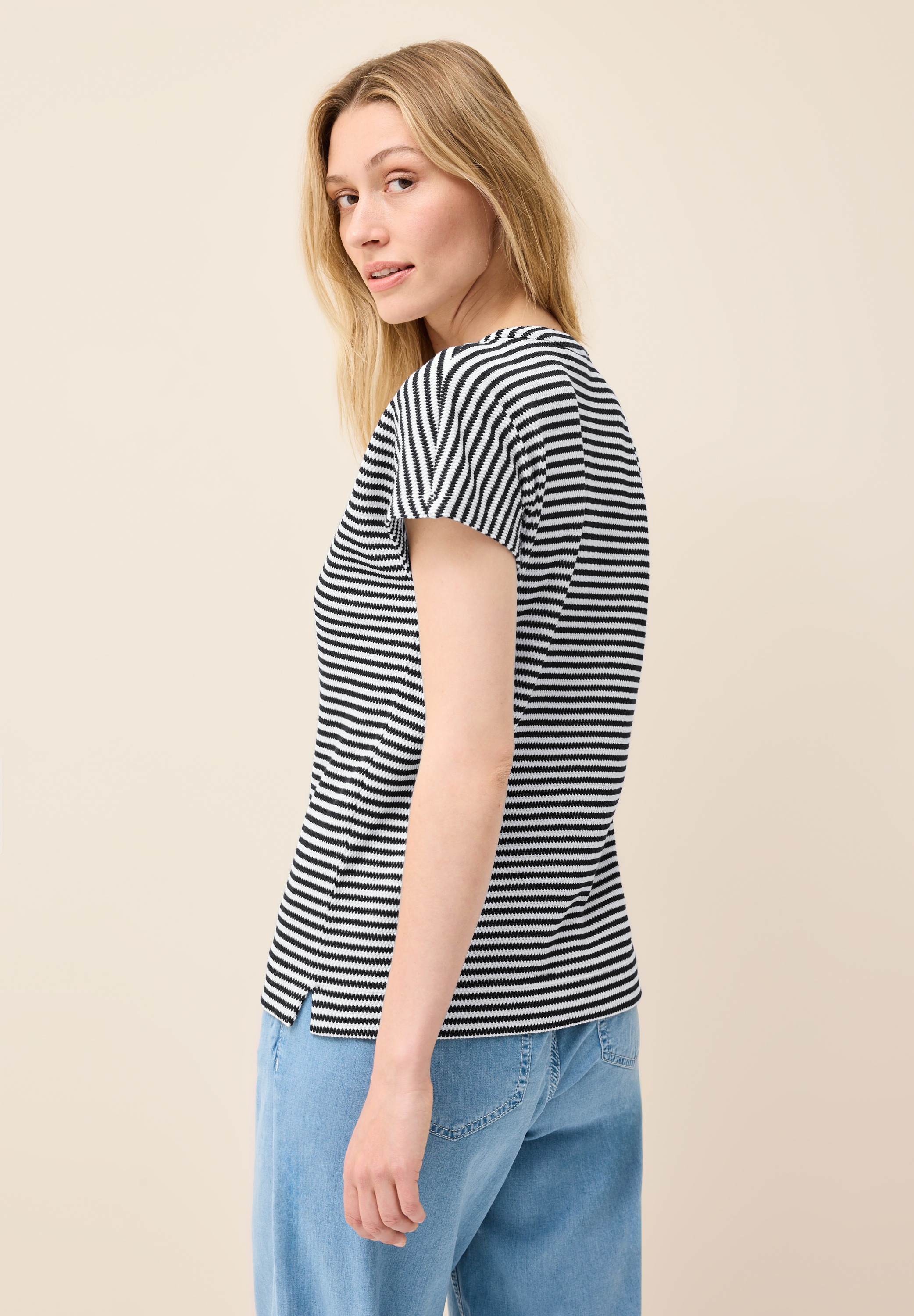 Cecil T-Shirt, bestehend aus einem Materialmix günstig online kaufen