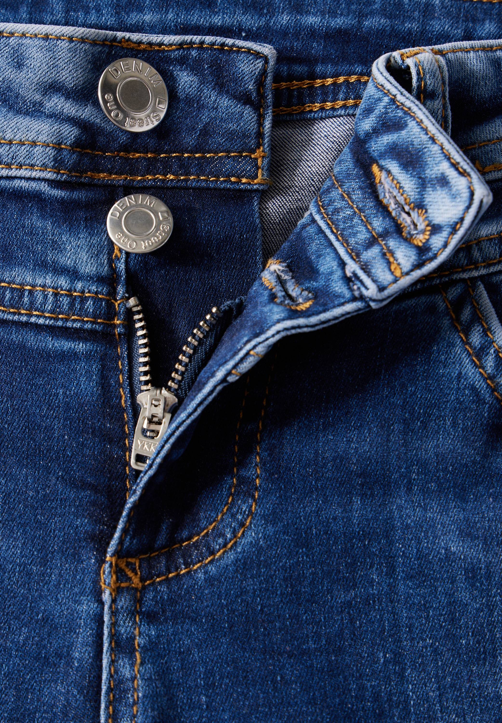 STREET ONE Gerade Jeans, 4-Pocket Style