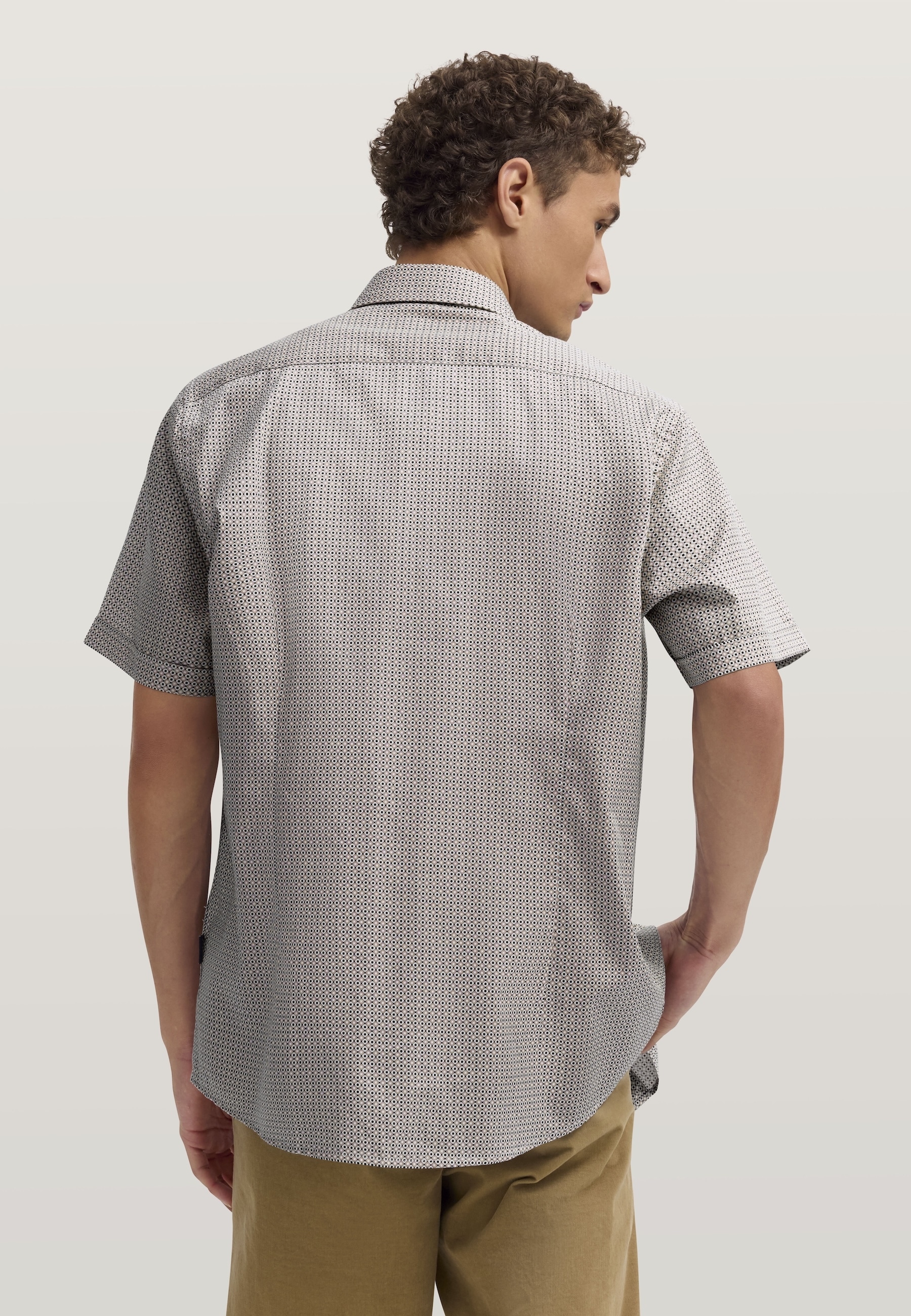 bugatti Kurzarmhemd Modern Fit gestreift aus Baumwolle