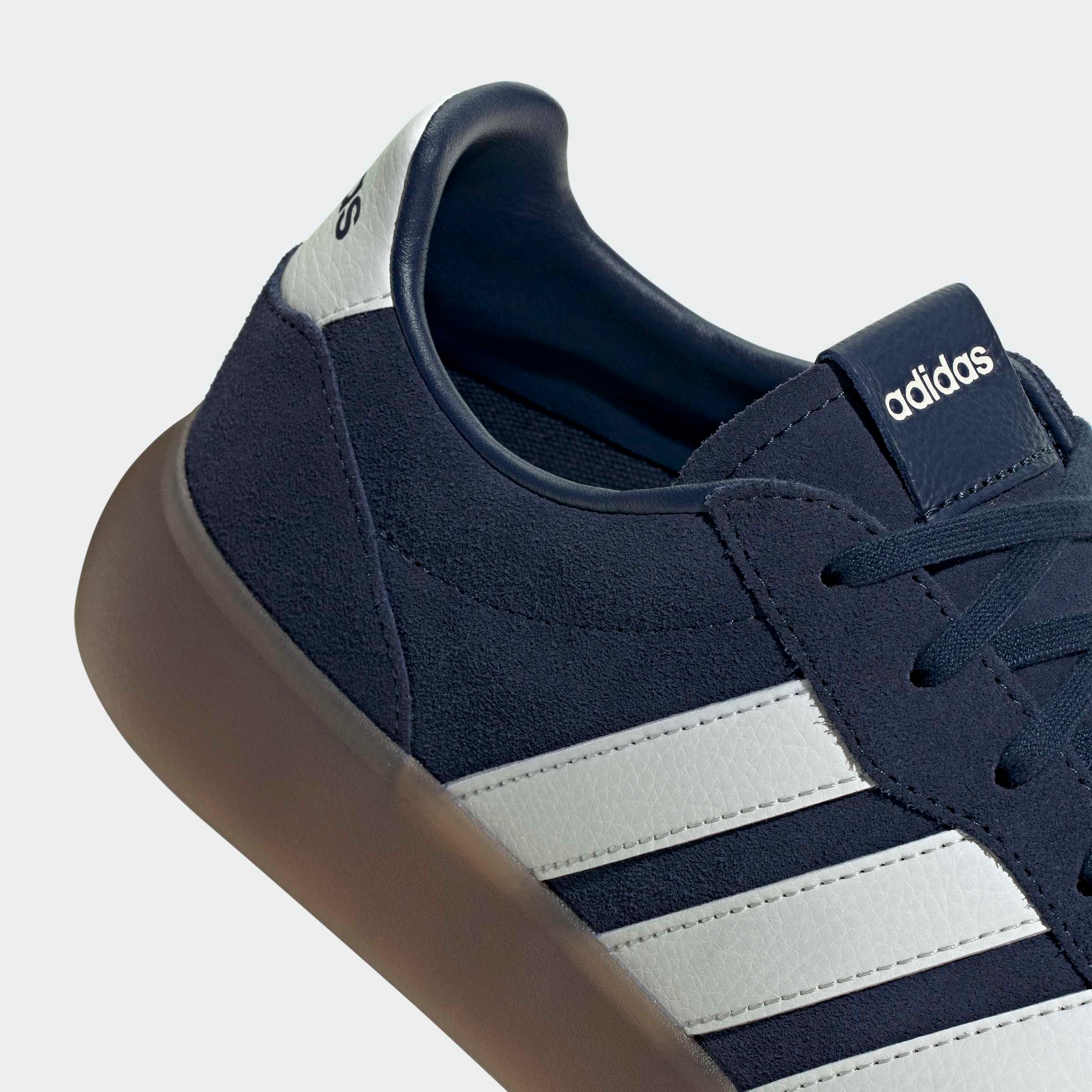 adidas Sportswear Sneaker »BARREDA DECODE«  inspiriert vom Design des adidas handball spezial