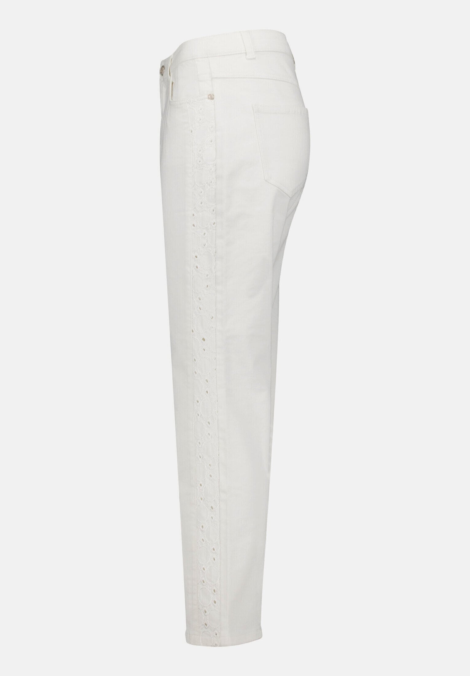 Cartoon Regular-fit-Jeans »Damen mit Lochmuster«