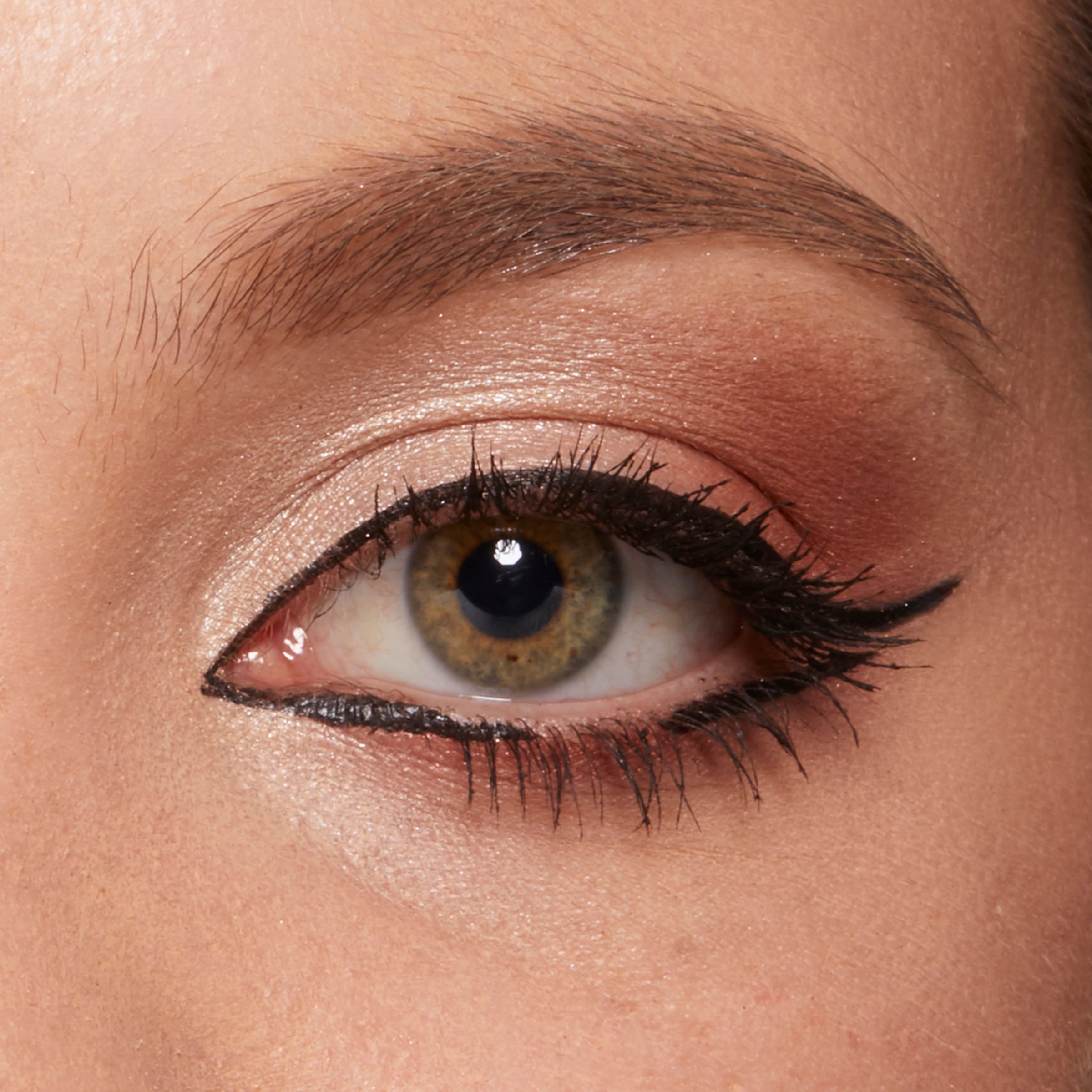 NYX Eyeliner »Professional Makeup Epic Ink Liner«, mit auffälliger Pigmentierung