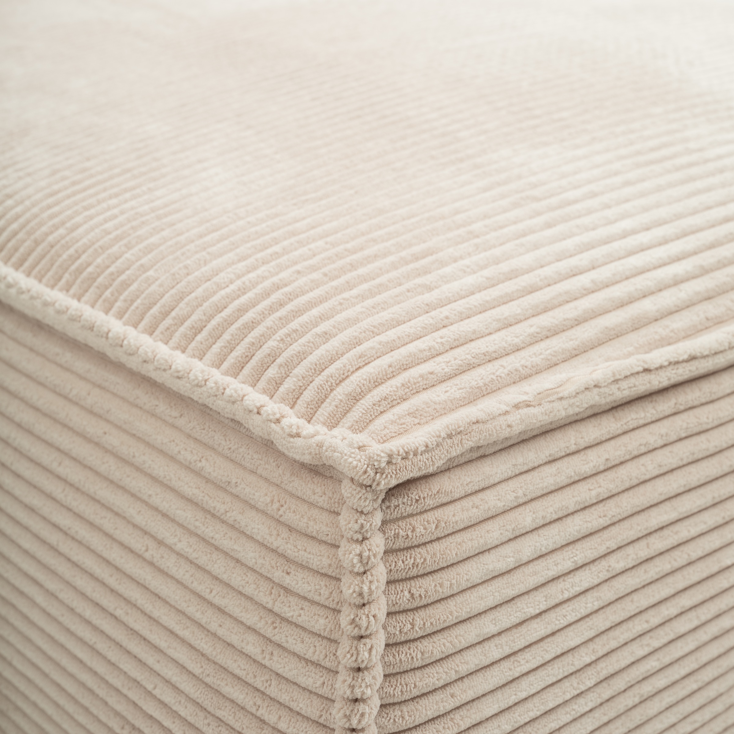 WERK2 Ecksofa »Atlanta, moderne Designsprache, Stellmaße 280x147cm, L-Form, Kedernaht«, hoher Komfort, Schlaffunktion & Bettkasten, Cord, Natur