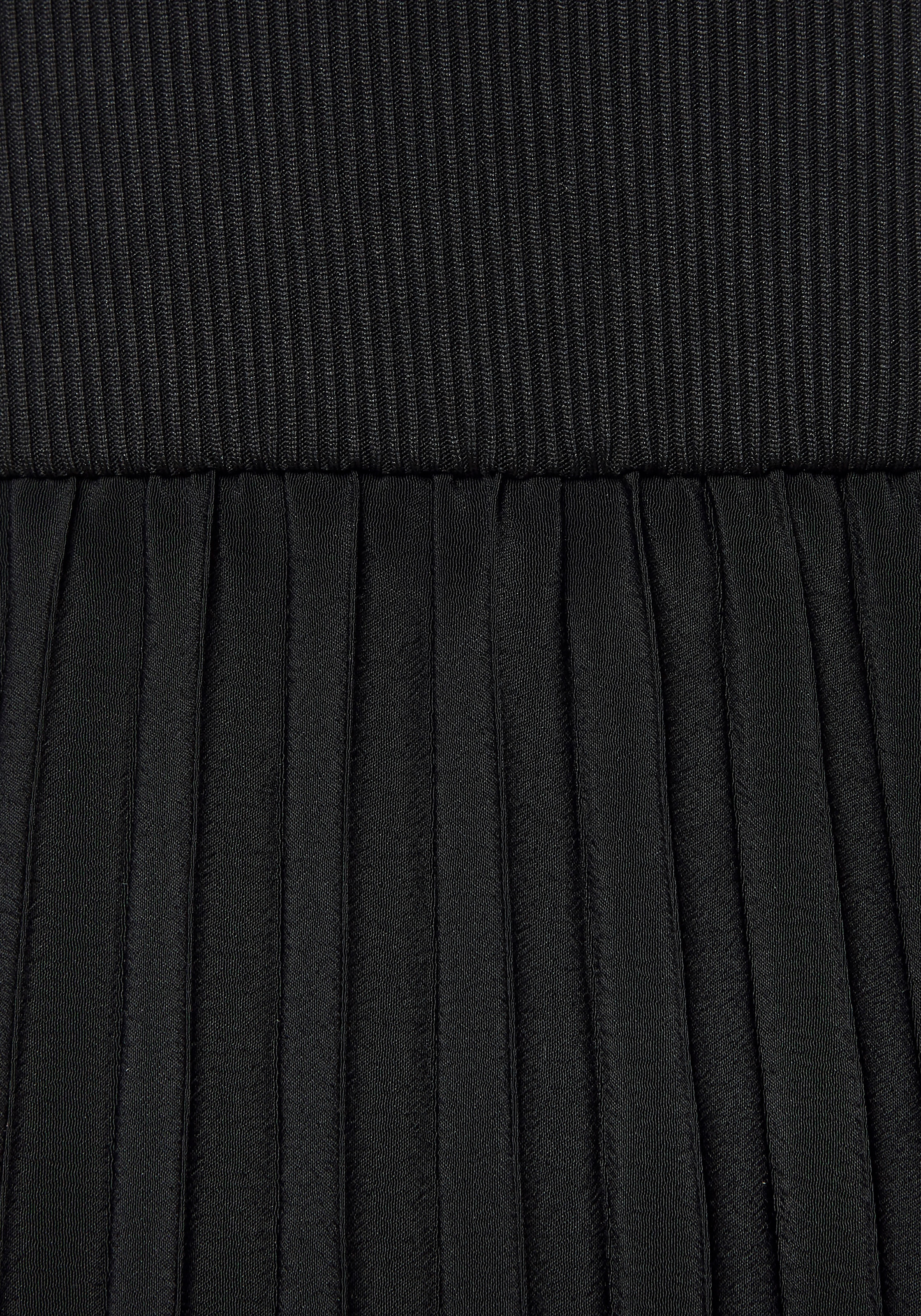 LASCANA Midikleid, mit Plisseerockteil, Basic, modisch