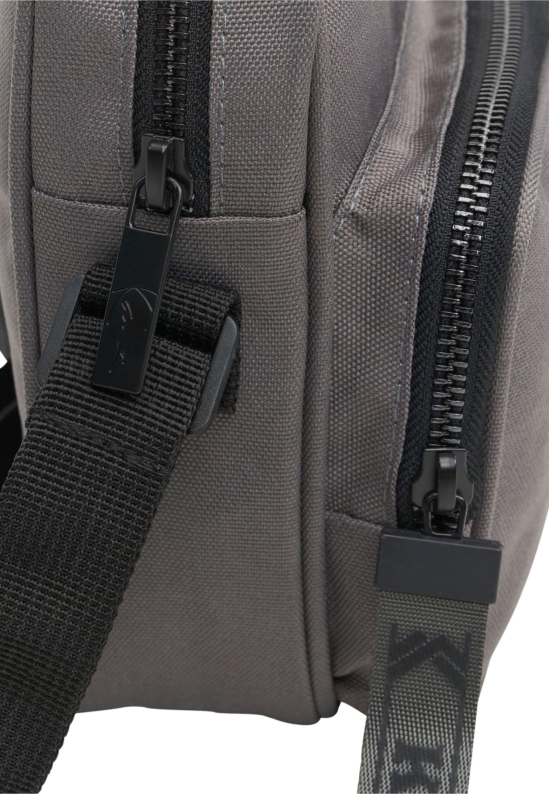 Karl Kani Mini Bag »Karl Kani Accessoires KA-233-026-2 KK Retro Reflective Pouch Bag«, (1 tlg.)