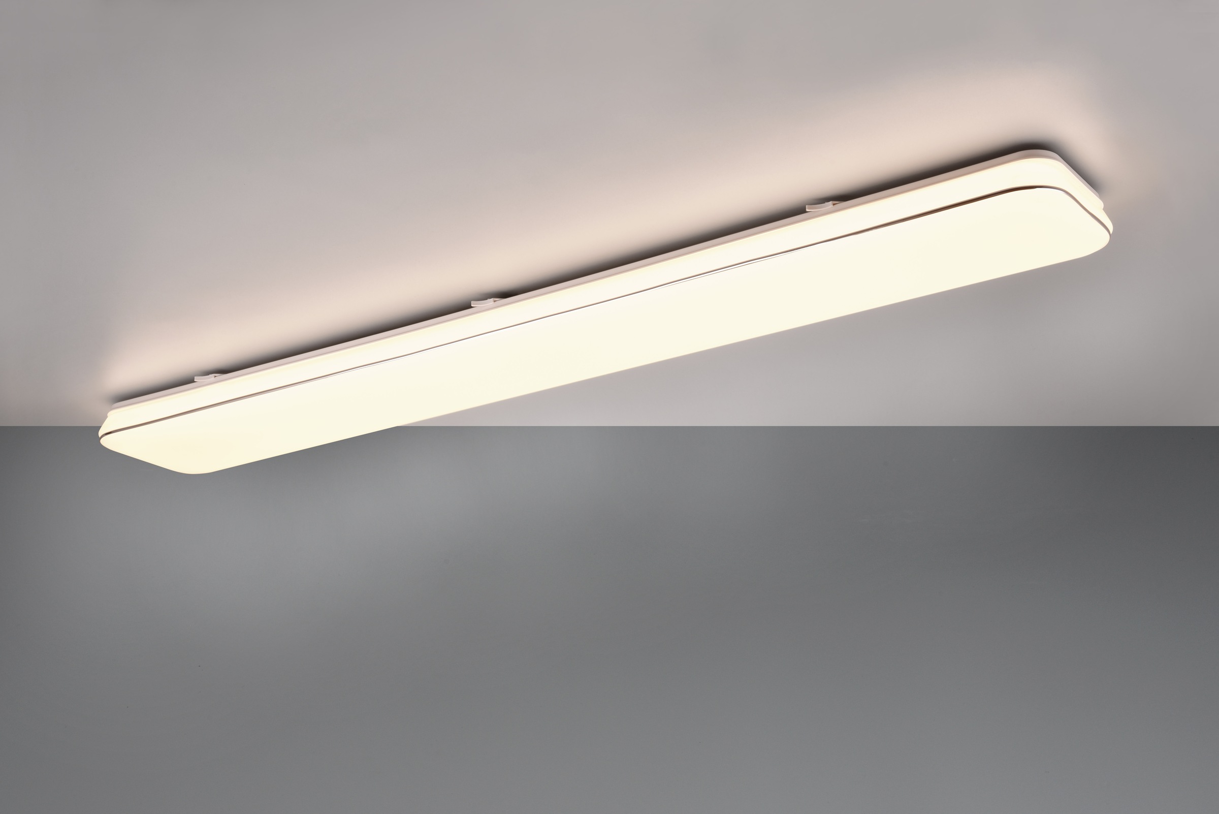REALITY Leuchten LED Deckenleuchte »BLANCA, elegant schlichte weiße LED Deckenlampe, 120x17 cm, warmweiß«, 1 flammig, Leuchtmittel LED-Board | LED fest integriert, 3-Stufen dimmbar über Wandschalter, Deckenlampe für Büro Flur Treppe