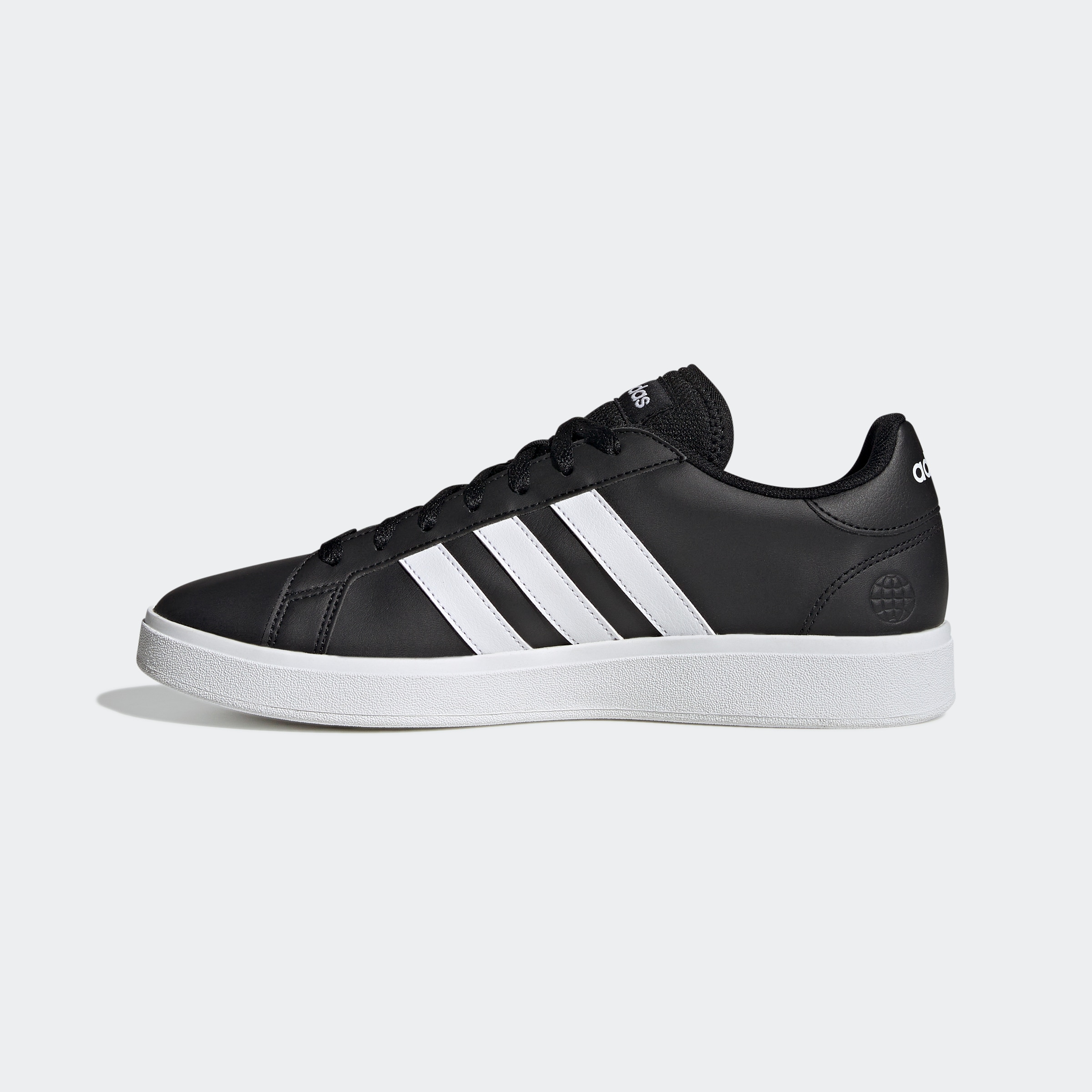 adidas Sportswear Sneaker »GRAND COURT TD LIFESTYLE COURT CASUAL«, Design auf den Spuren des adidas Superstar