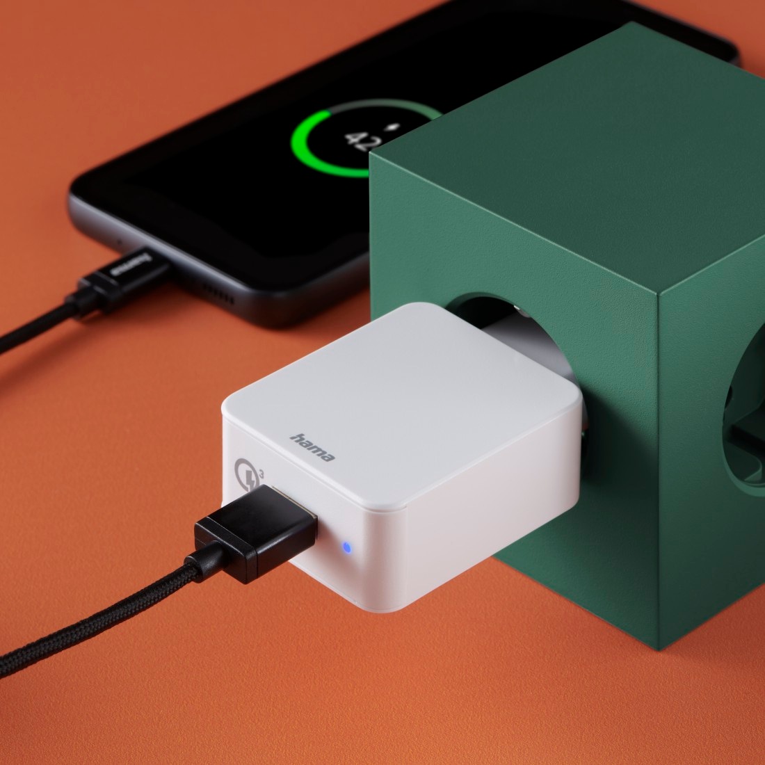 Hama USB-Ladegerät »Schnellladegerät "Qualcomm® Quick Charge™ 3.0", USB-A, 19,5 W, Weiß«