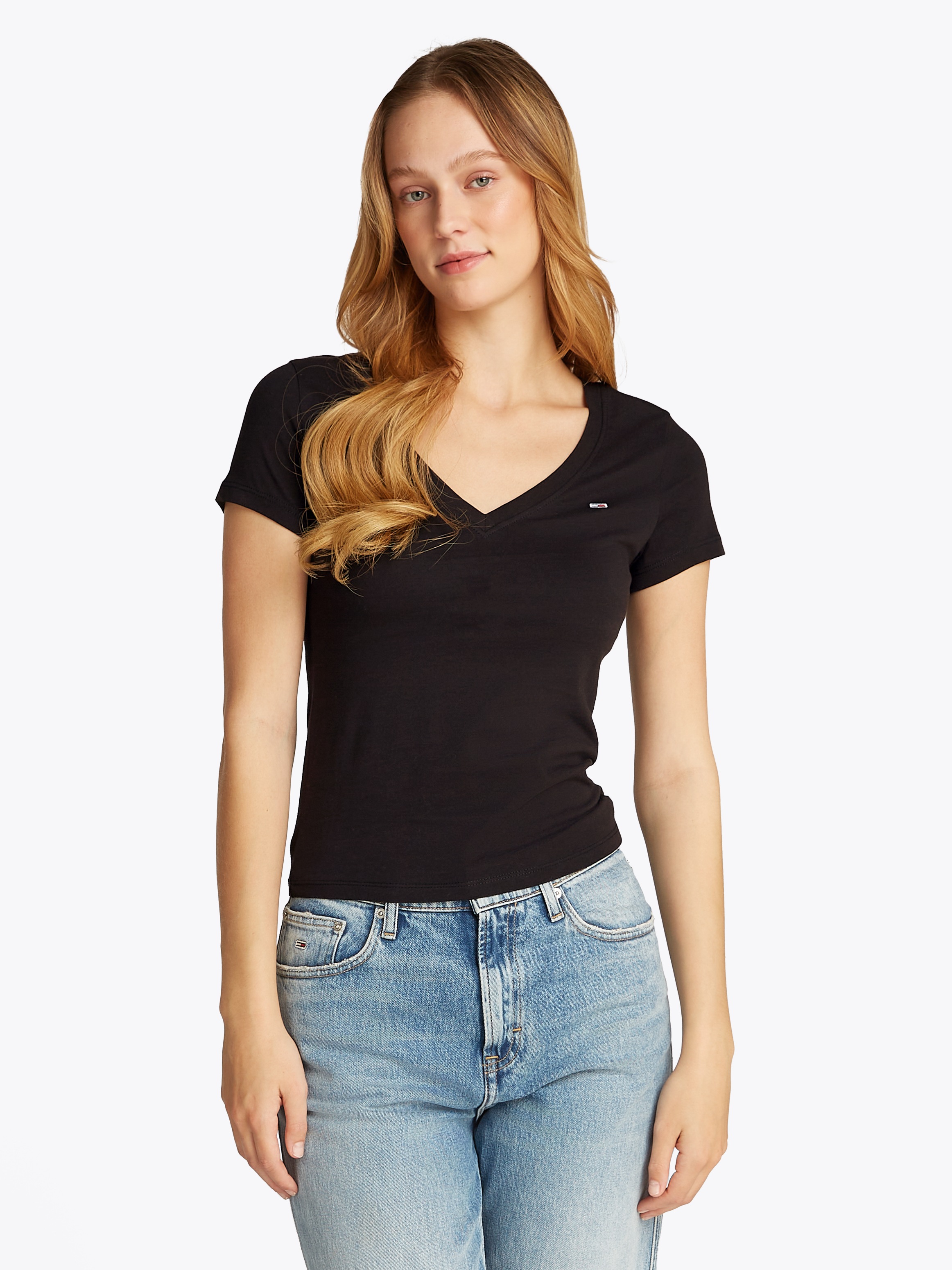 Tommy Jeans Kurzarmshirt "TJW SLIM V-NECK TEE", mit Logo-Stickerei günstig online kaufen