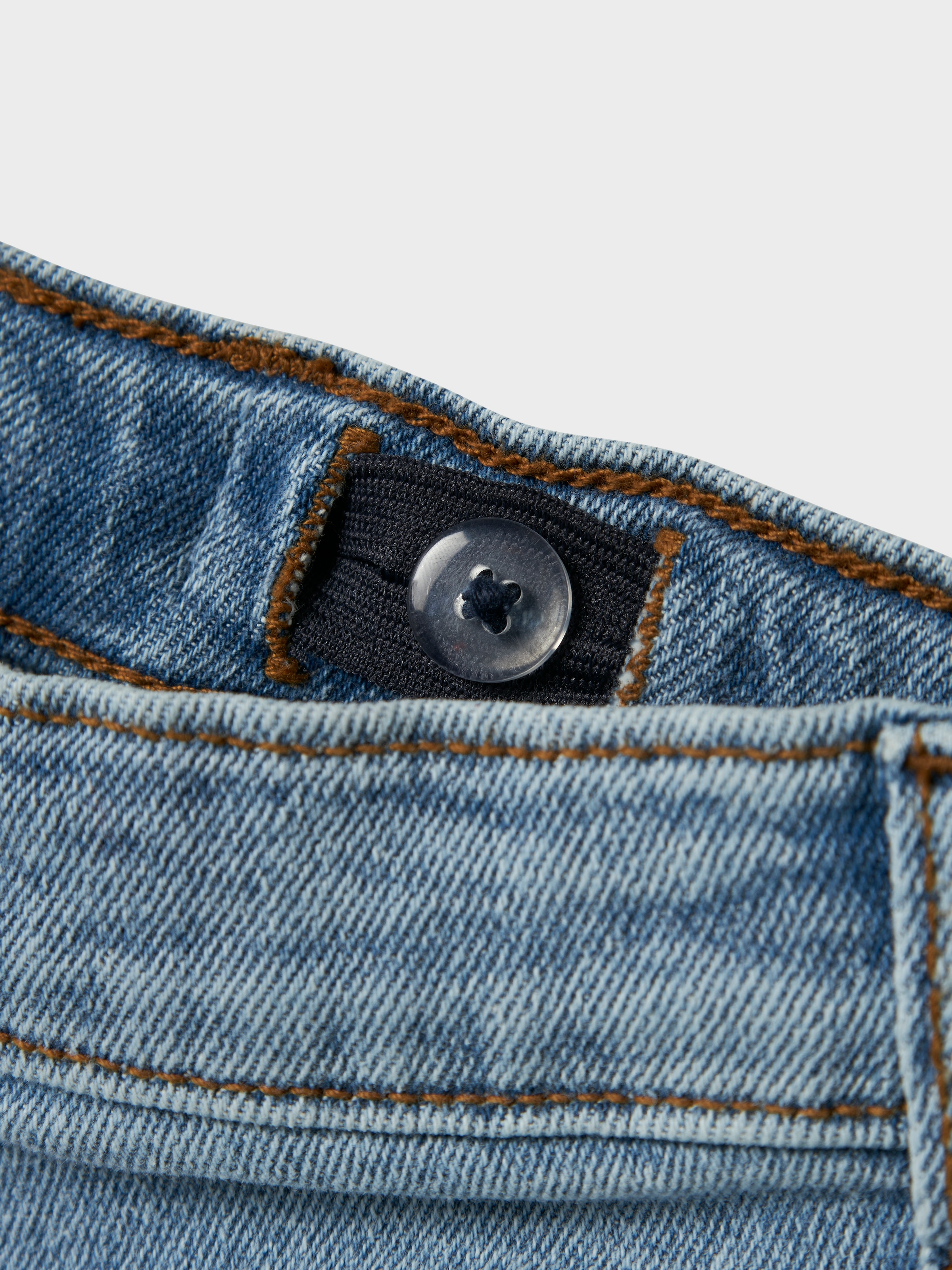 Name It Bequeme Jeans »NMFBELLA BALLOON JEANS 2441-SM NOOSwe«