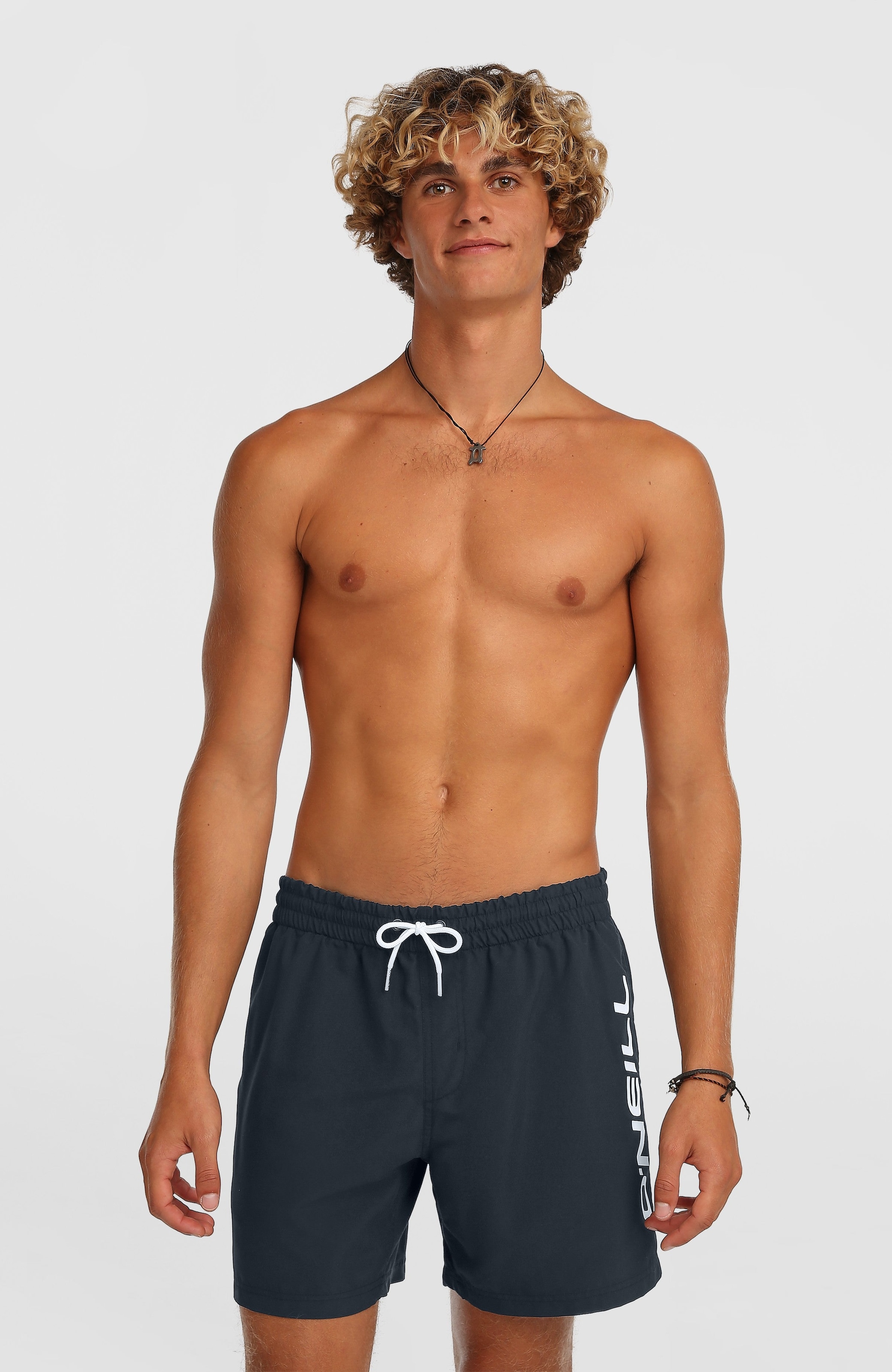 ONeill Badeshorts "CALI 16 SWIMSHORTS" mit seitlichen Eingrifftaschen und Gesäßtasche