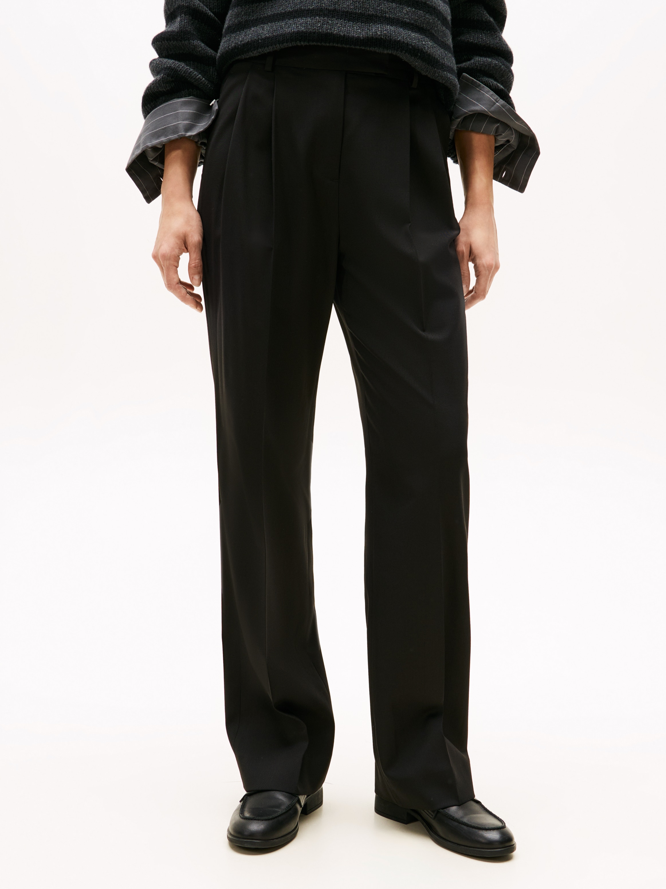 Tommy Hilfiger "TIMELESS WOOL RLXD STRT PANT" mit Wolle