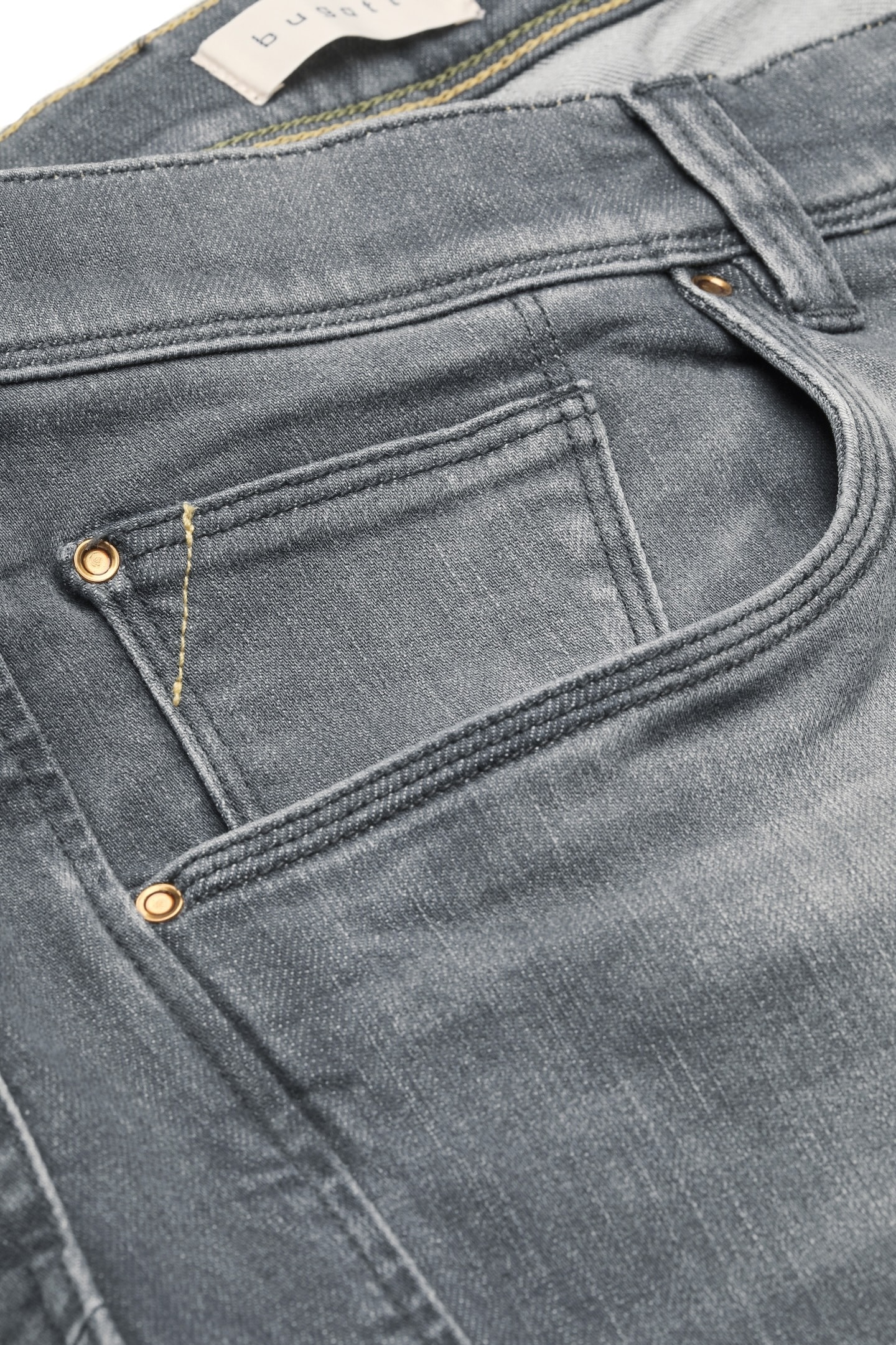 bugatti 5-Pocket-Jeans, mit Used-Waschung