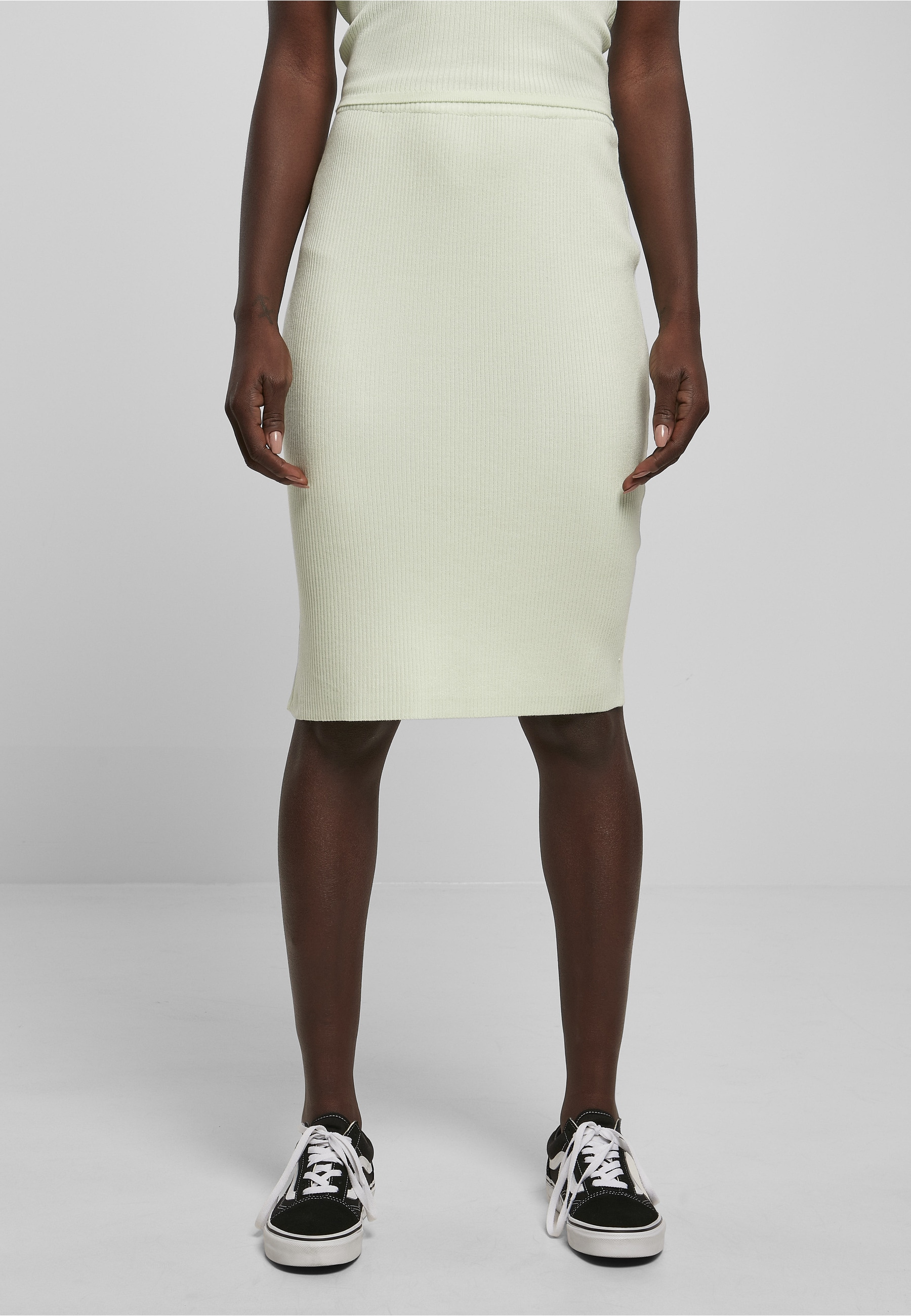 URBAN CLASSICS Sommerrock »Urban Classics Damen Ladies Rib Knit Midi Skirt« 1 Stk.