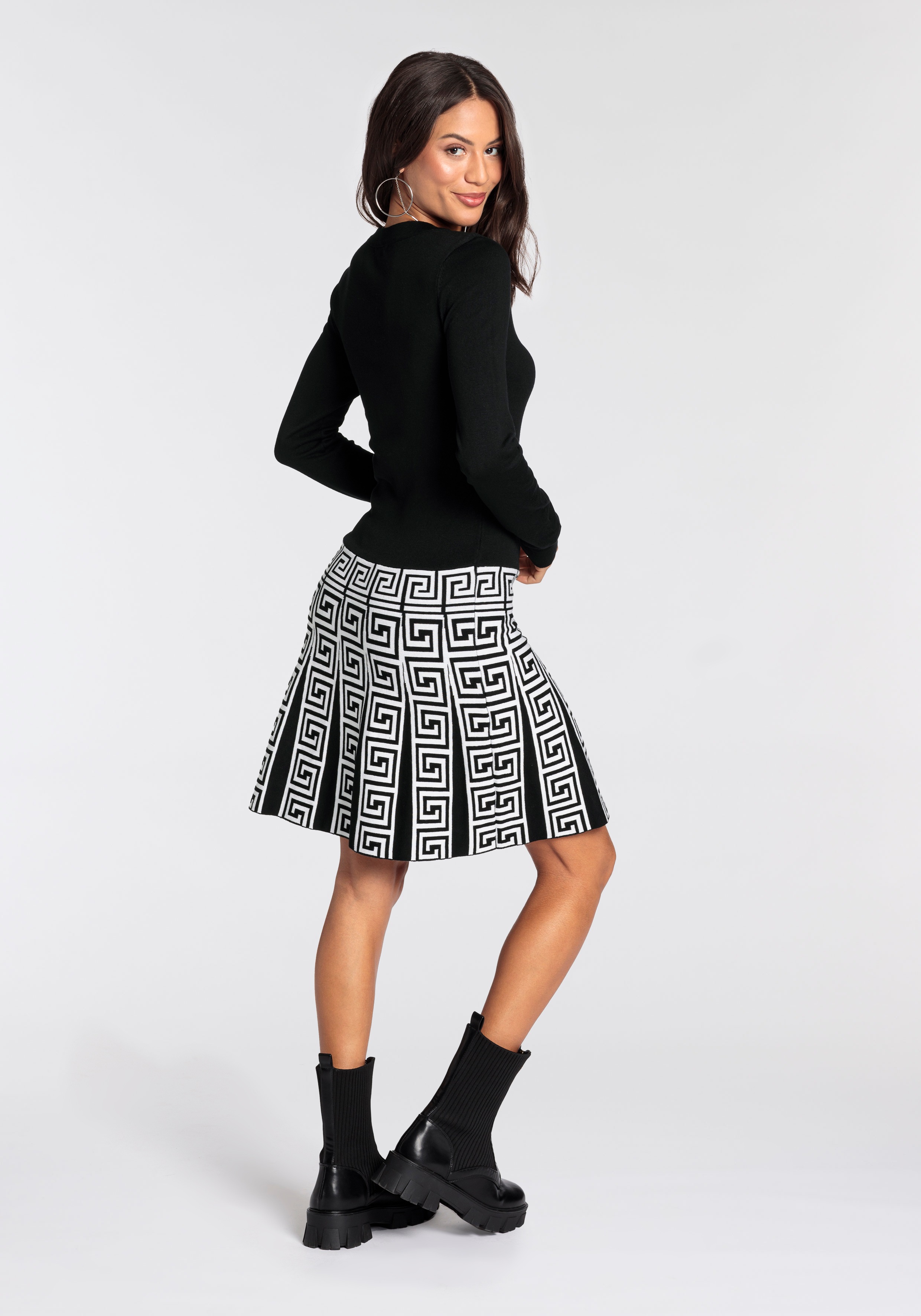 Thumbnail - Melrose Strickkleid Ohne Taschen für Partys, figurbetont mit trendy Jacquard Muster