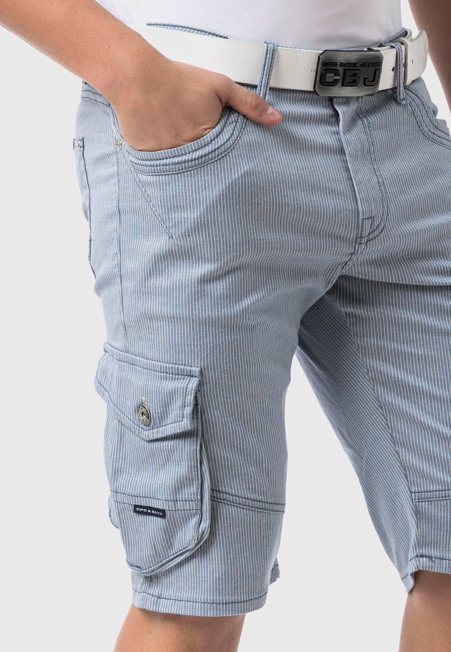 Cipo & Baxx Stoffhose »Hosen«, im Streifen-Look