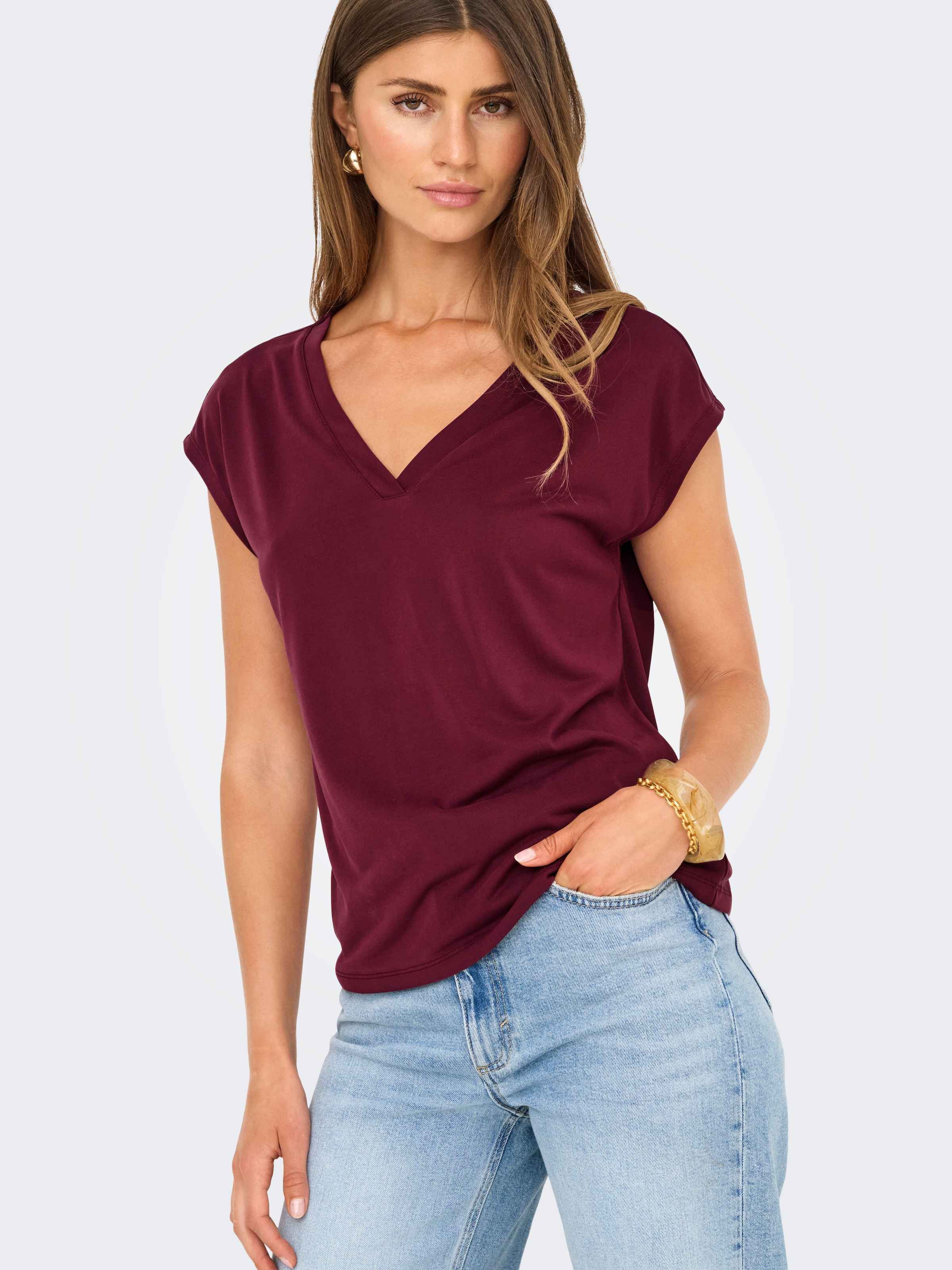 ONLY V-Shirt "ONLFREE S/S MODAL V-NEC TOP BOX JRS NOOS" günstig online kaufen