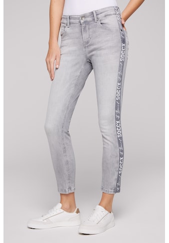 Slim-fit-Jeans, mit verkürztem Bein