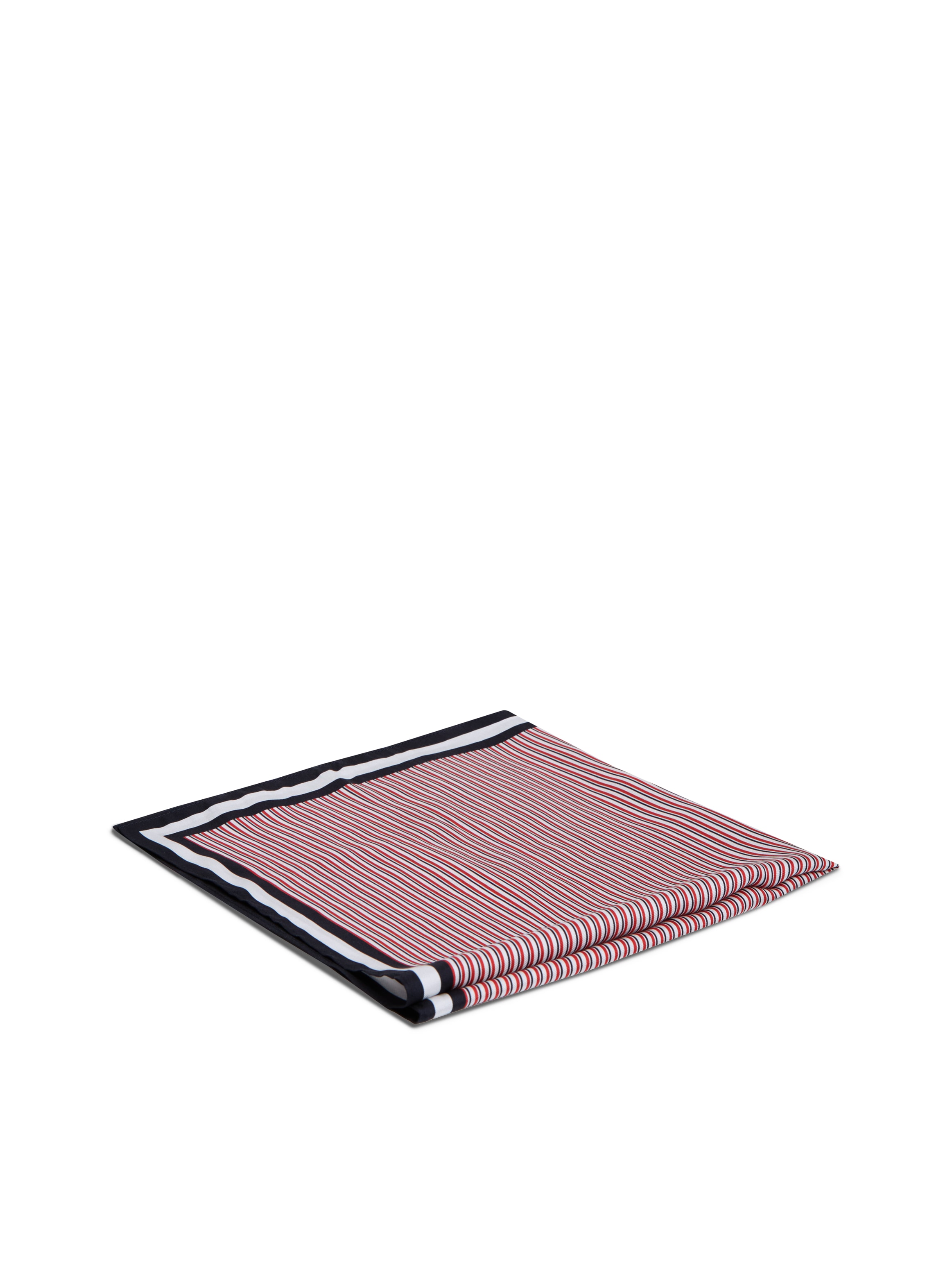 Tommy Hilfiger Seidentuch »SILK FOULARD« Regular fit mit Streifenmuster