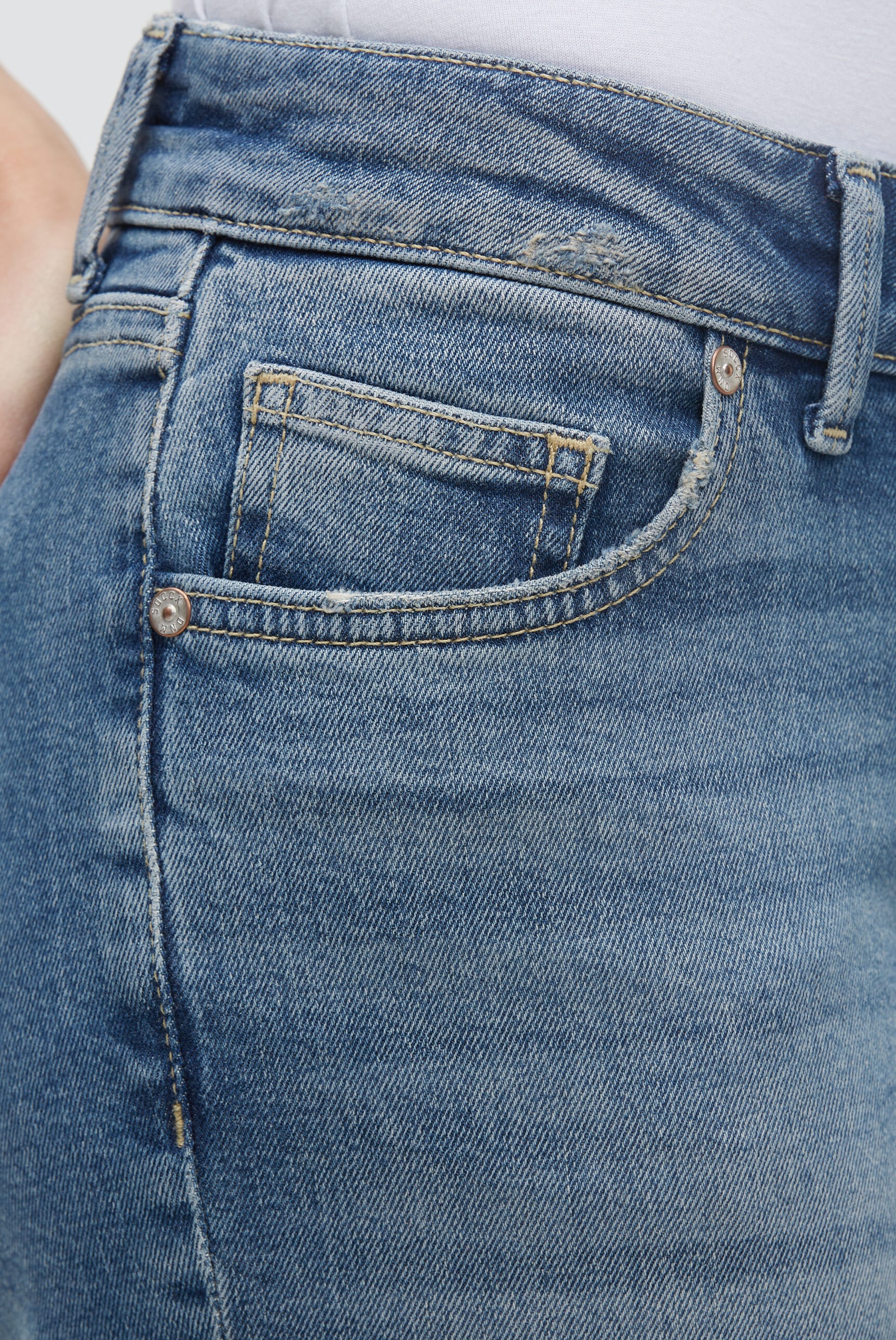 SOCCX Regular-fit-Jeans, mit niedriger Leibhöhe