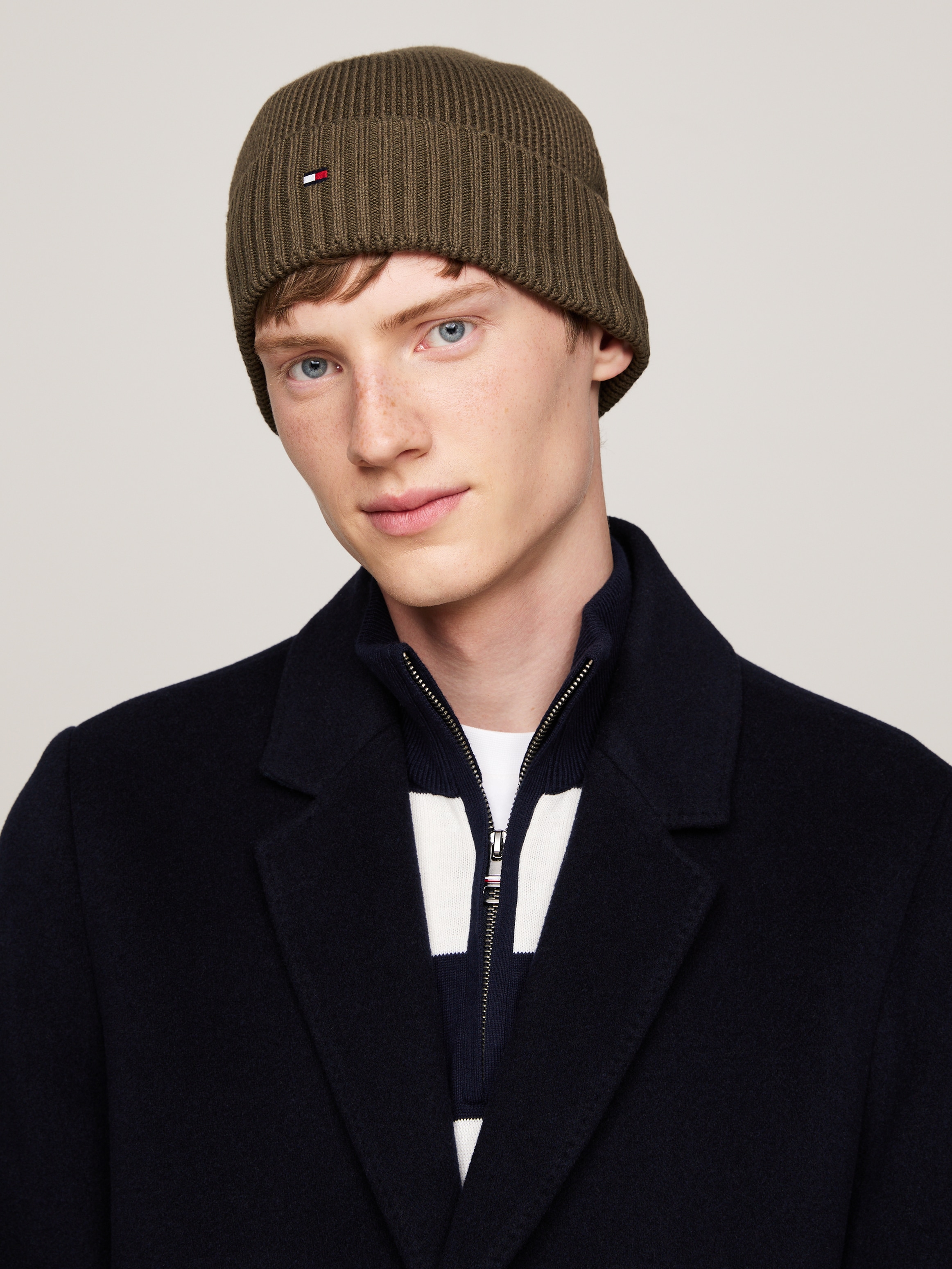 Tommy Hilfiger Strickmütze »TH FLAG PIMA COTTON BEANIE«, mit Logostickerei