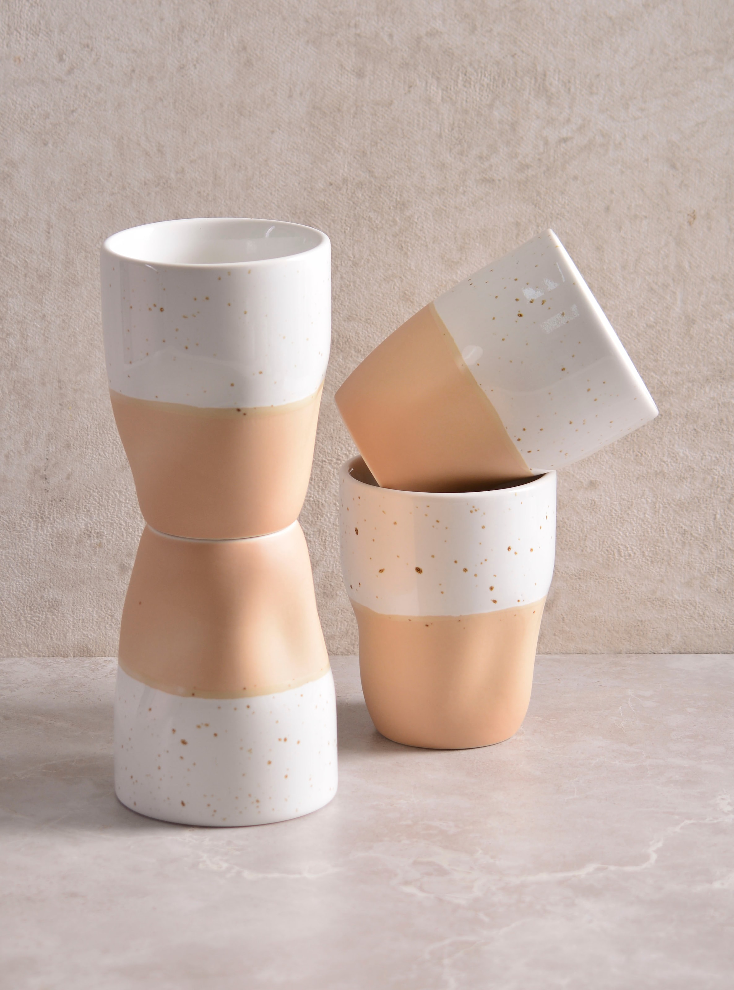 andas Puodelis »Kaffeebecher modernes Geschi...