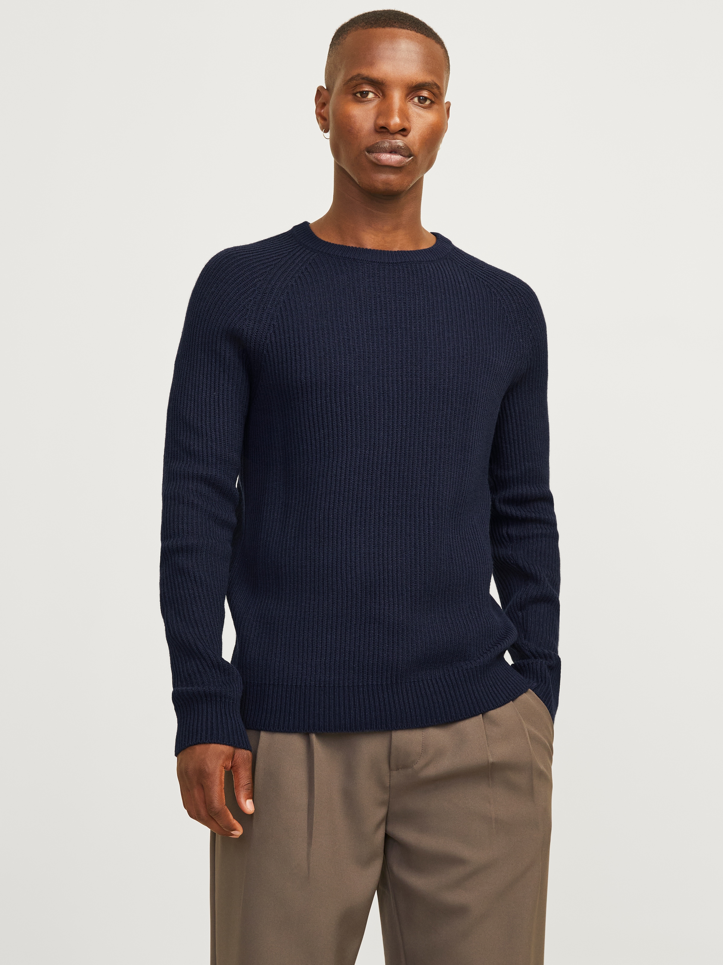 Jack & Jones Rundhalspullover "JJPANNEL KNIT CREW NECK AW24"