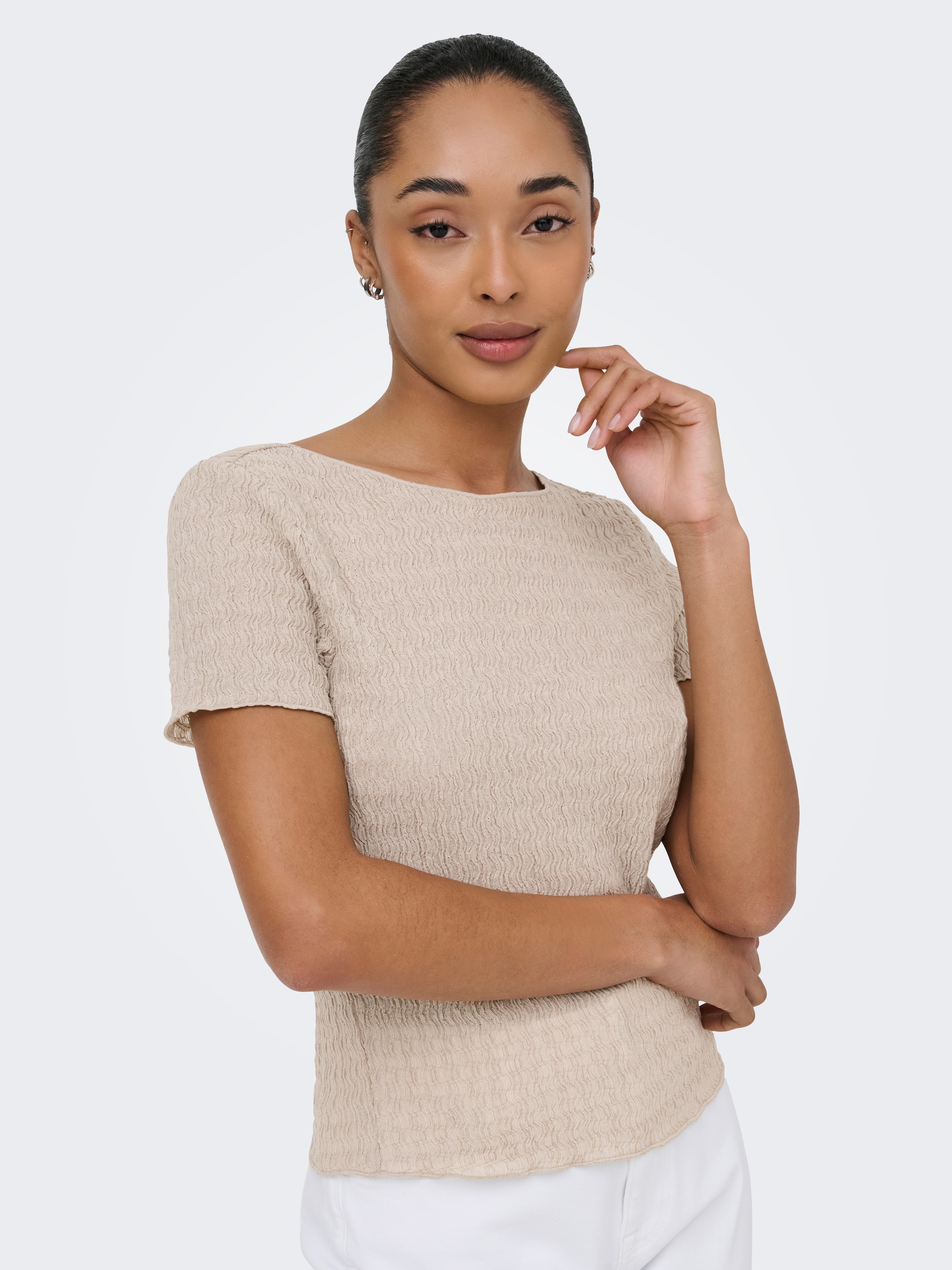 ONLY Kurzarmshirt "ONLILSE S/S TOP STRUCTURE JRS NOOS" Kunstfaser, regular fit