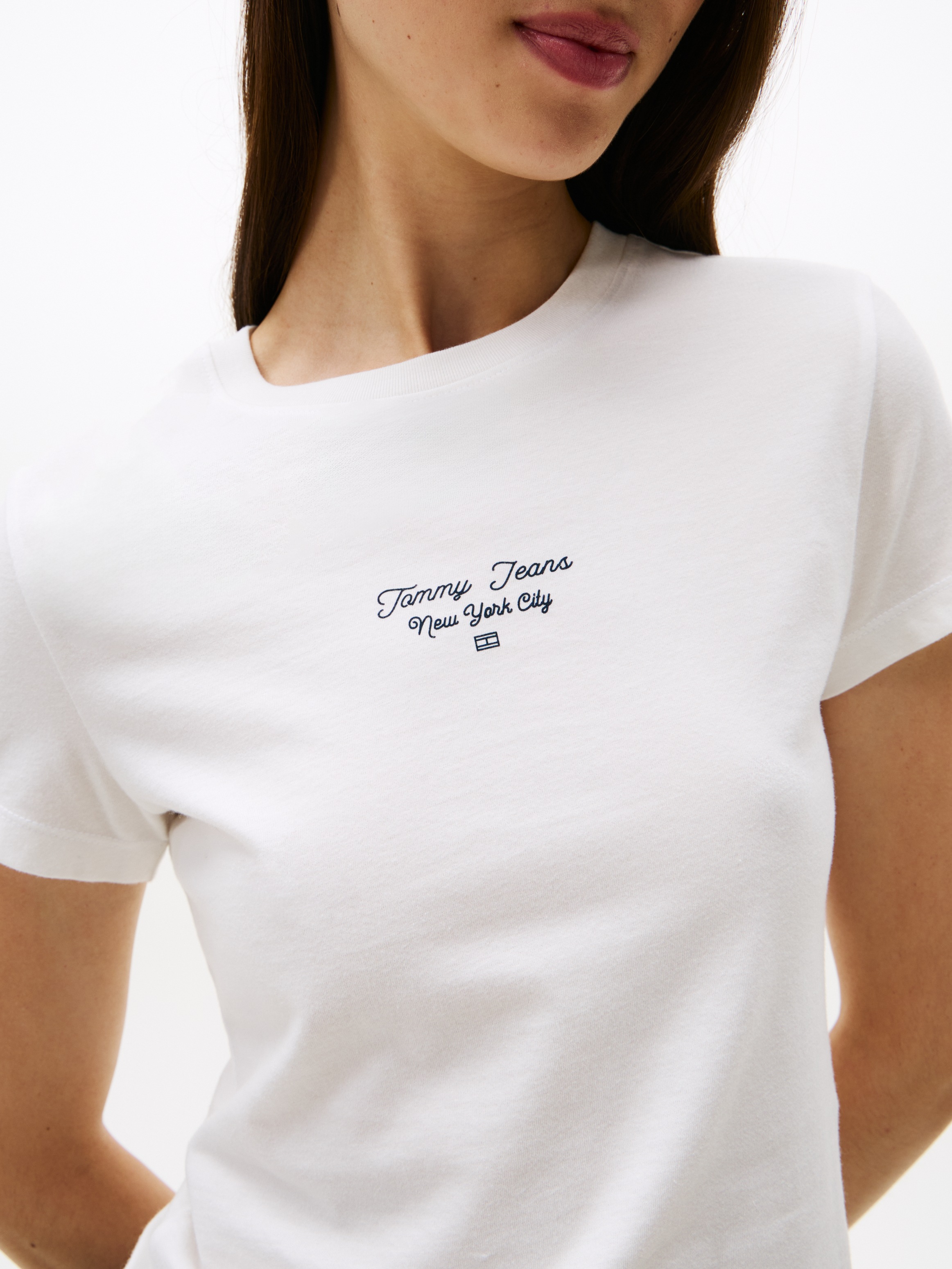 Tommy Jeans Kurzarmshirt "TJW SLIM ESS LOGO 1 TEE EXT" günstig online kaufen