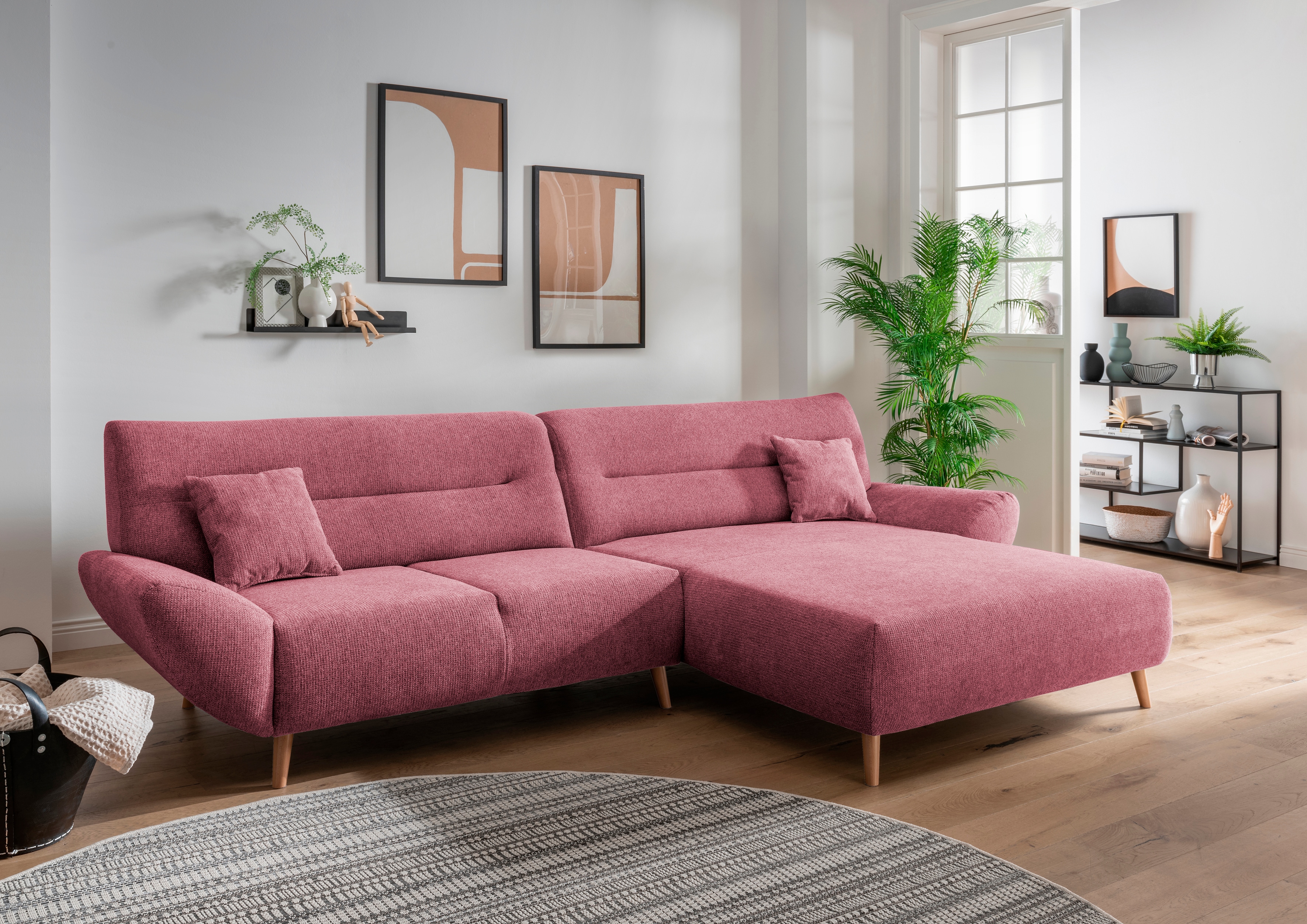 Home affaire Ecksofa "Drago, elegant und zeitlos, komfortabel, Holzfuß, L-Form, Breite 290cm" frei im Raum stellbar, inkl. 2 Zierkissen