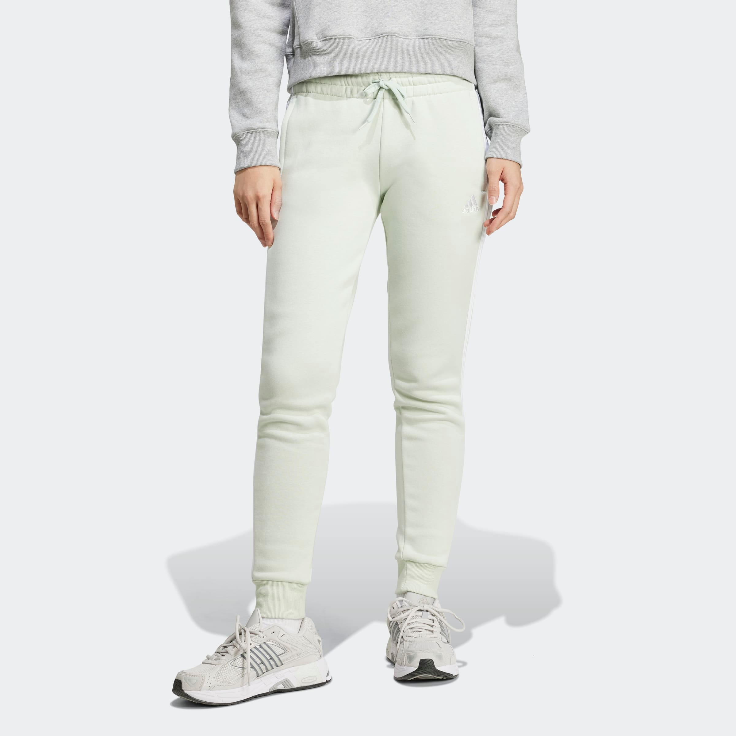 adidas Sportswear Sporthose »ESSENTIALS 3STREIFEN«, (1 tlg.)