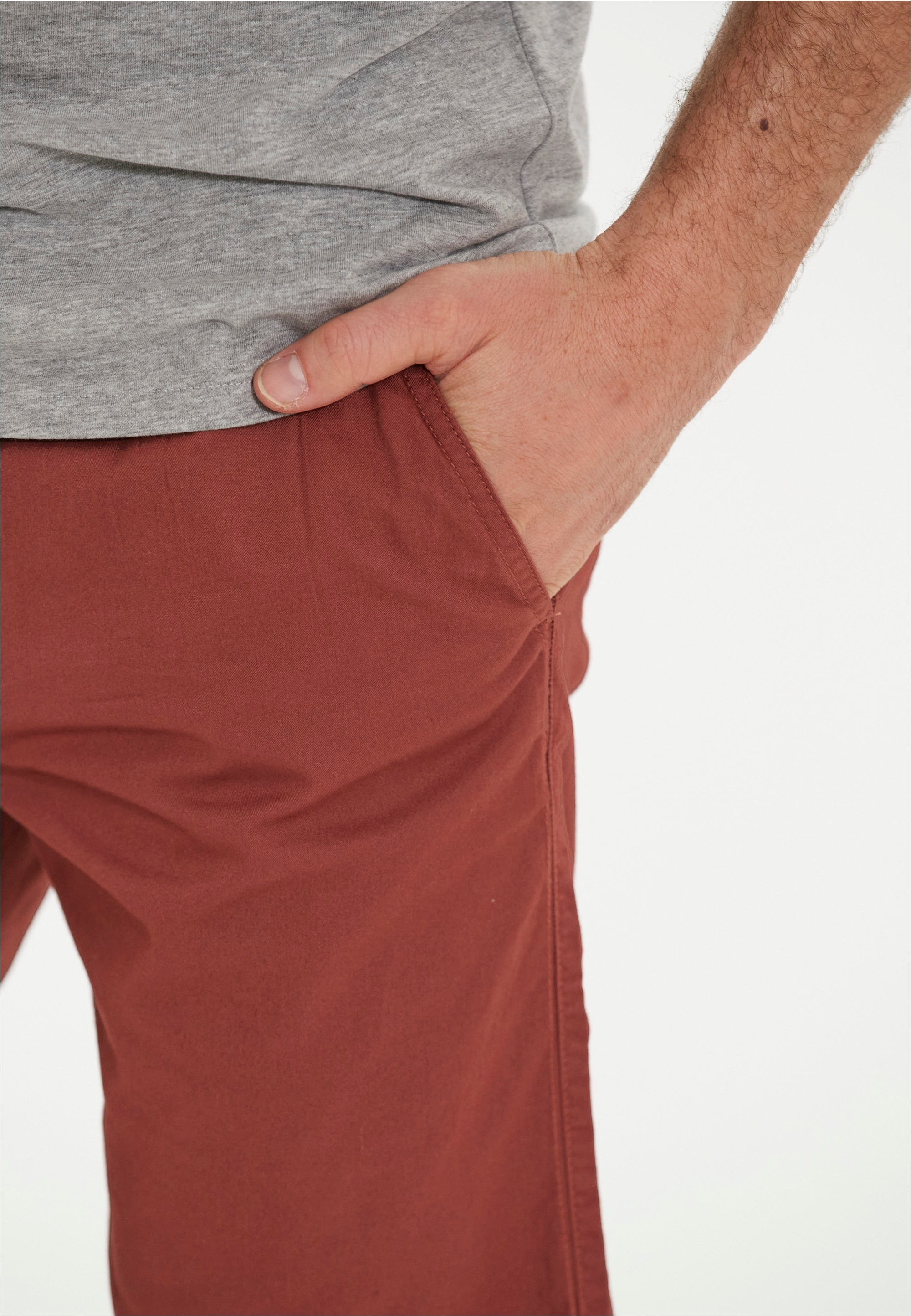 CRUZ Shorts »Gilchrest«, mit praktischen Seitentaschen