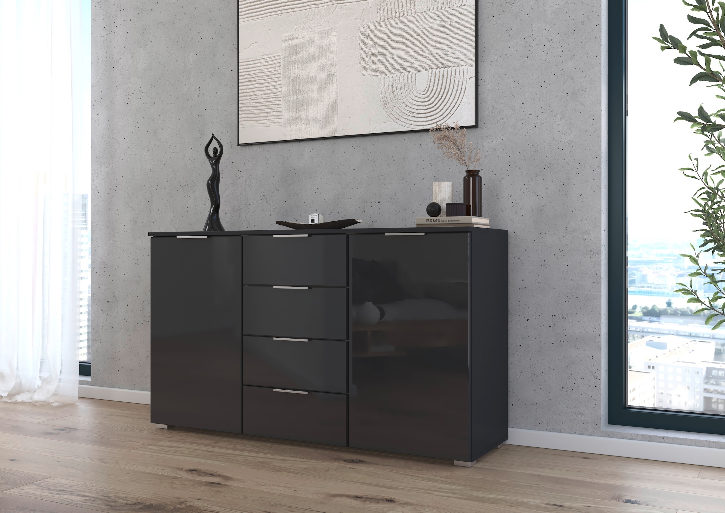 rauch Kombikommode »Sideboard Kombikommode Schubladenkommode AGORDO mit Glasfront«, (in zwei Griff-Farben, Breite 120 cm inkl. Soft-Close-Funktion), vier große Schubladen, mit insgesamt 4 Einlegeböden MADE IN GERMANY