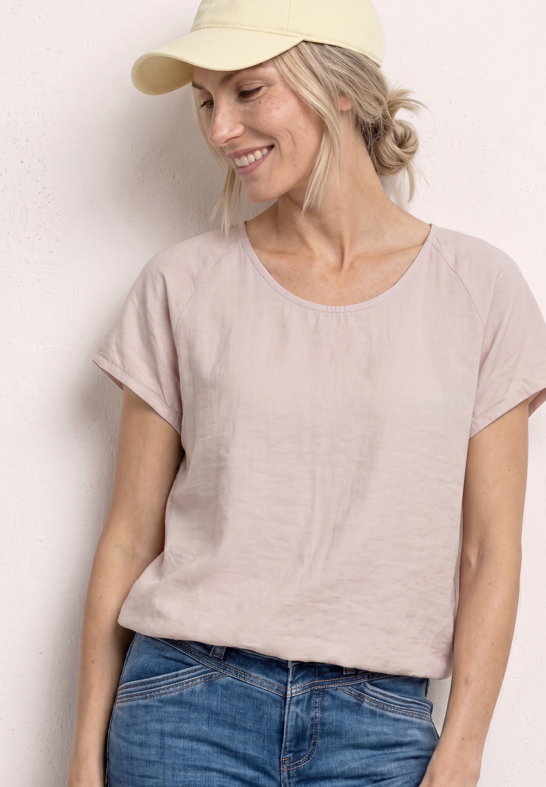 STREET ONE T-Shirt mit abgerundetem V-Ausschnitt