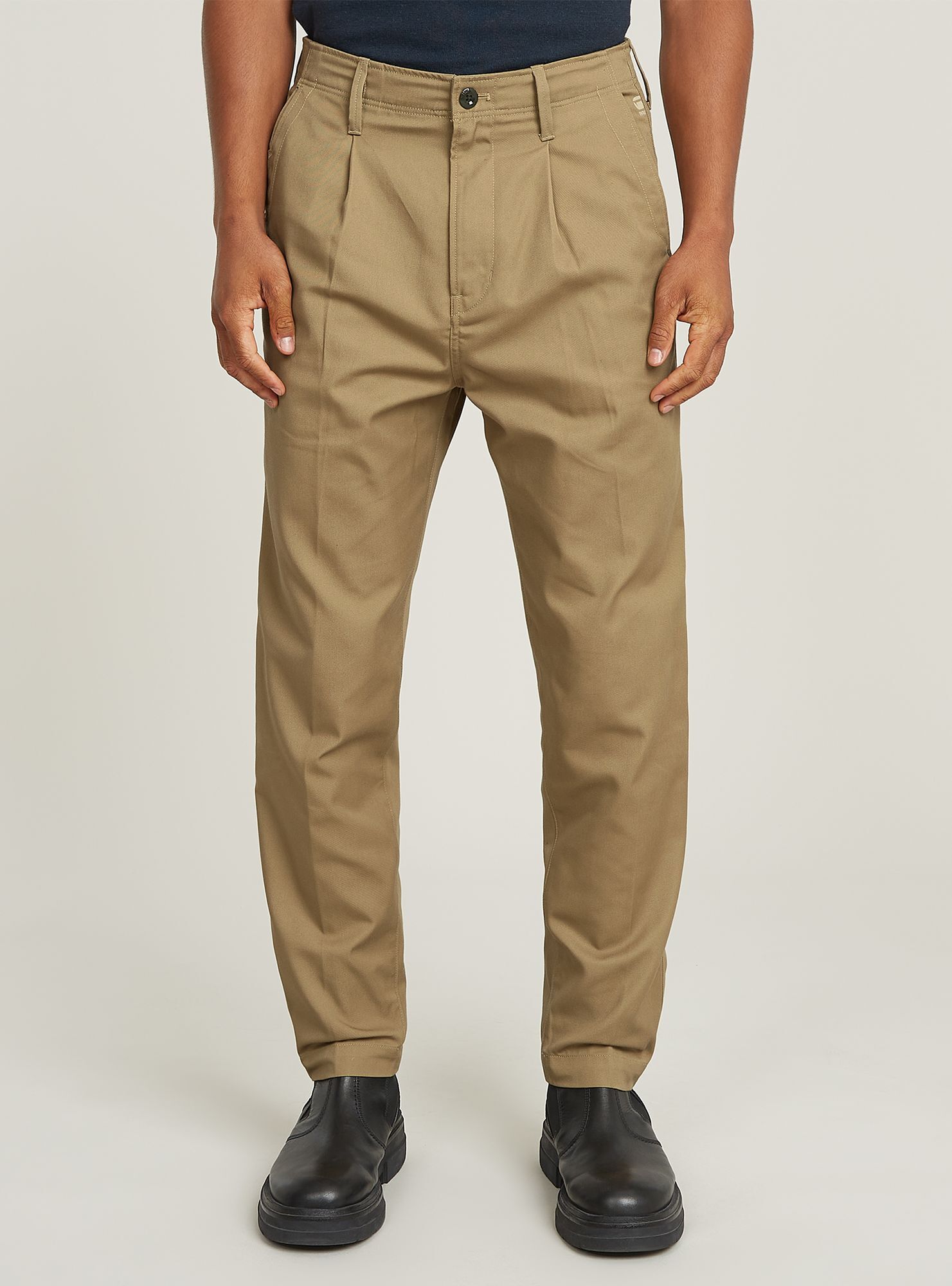 G-STAR "Pleated Chino Relaxed Tapered"