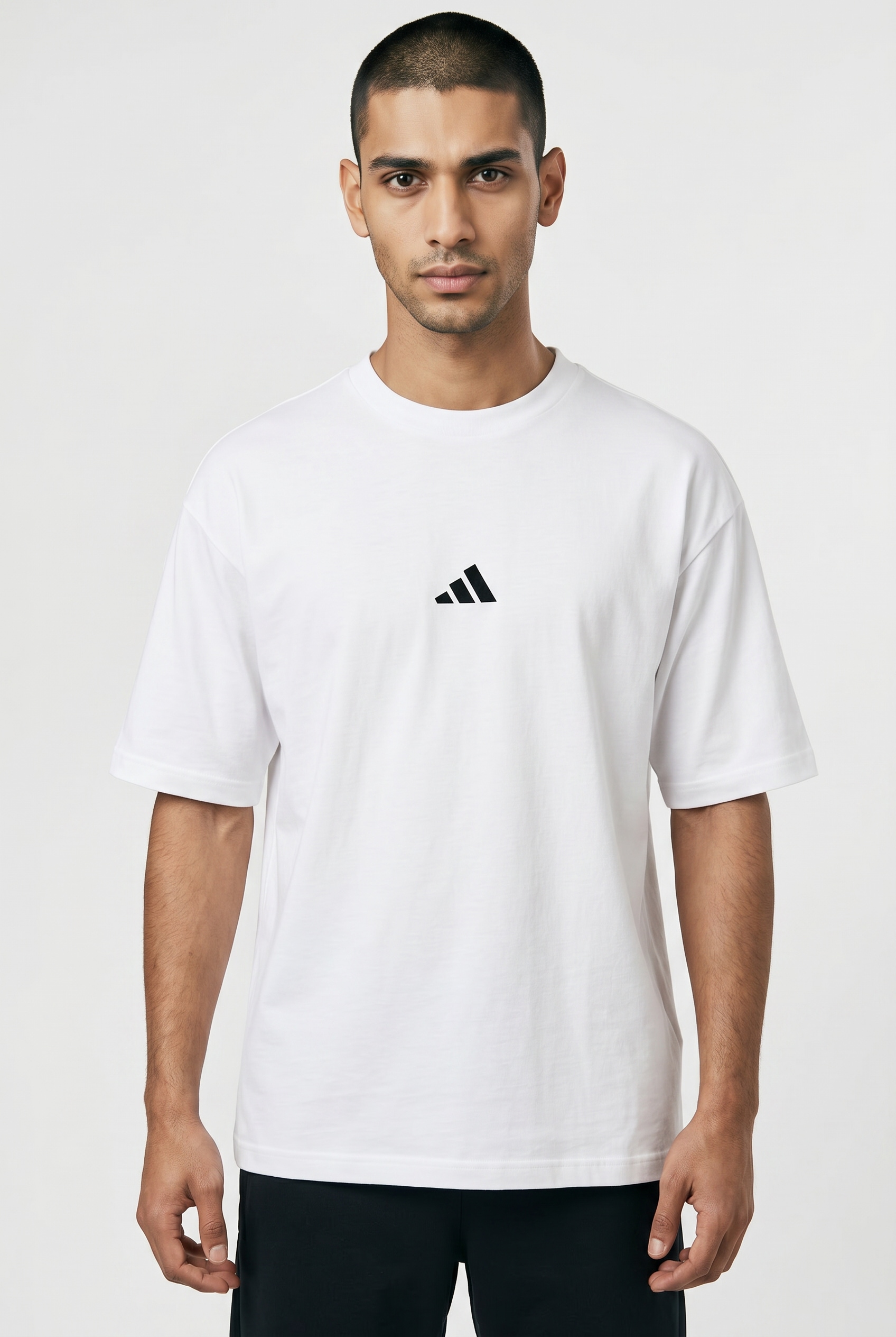 adidas Sportswear "FUTURE ICONS SMALL LOGO" sportlicher Stil, mit kleinem 3-Streifen Logo, Kurzarm