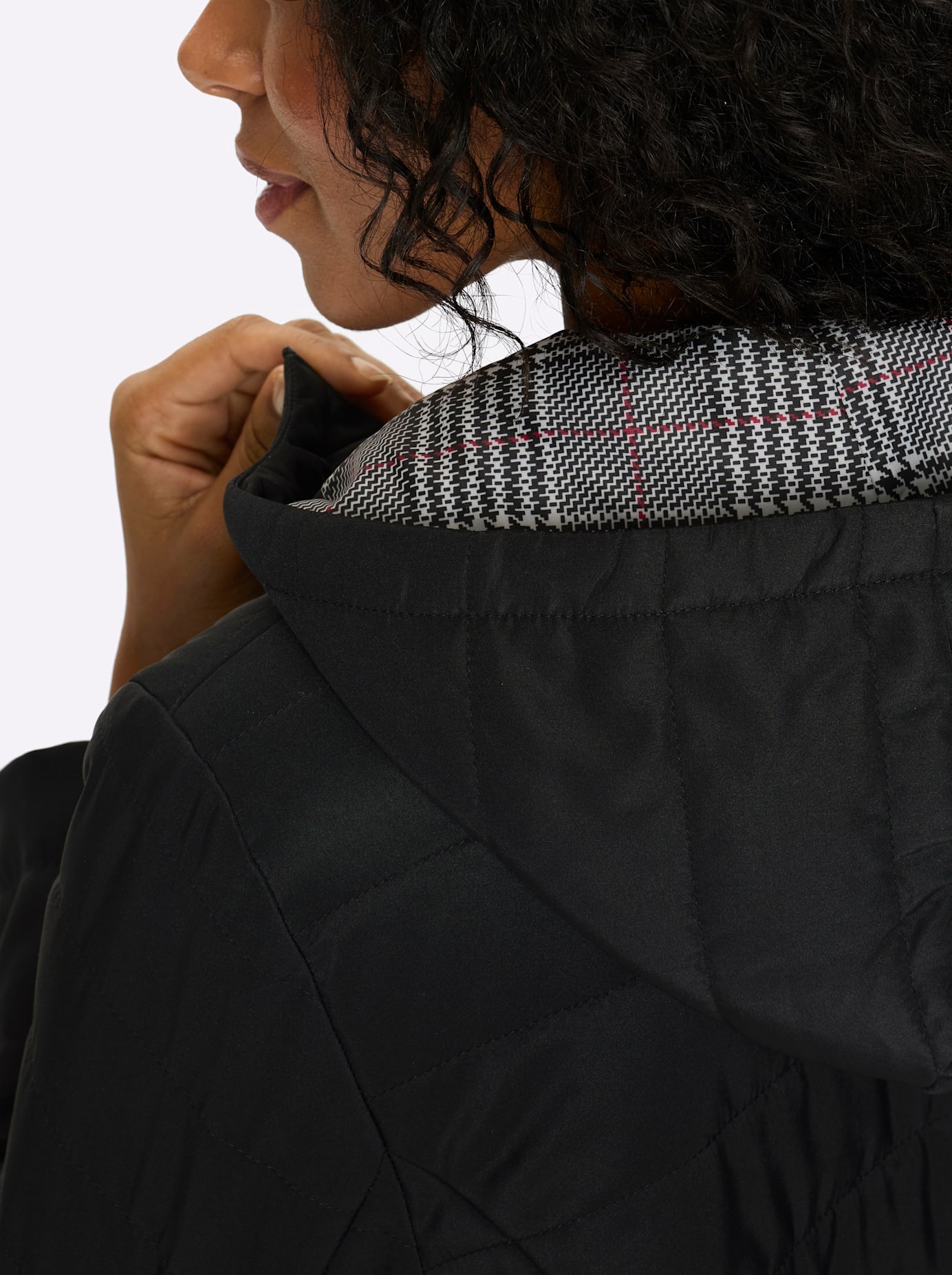 Classic Basics Steppjacke mit Kapuze