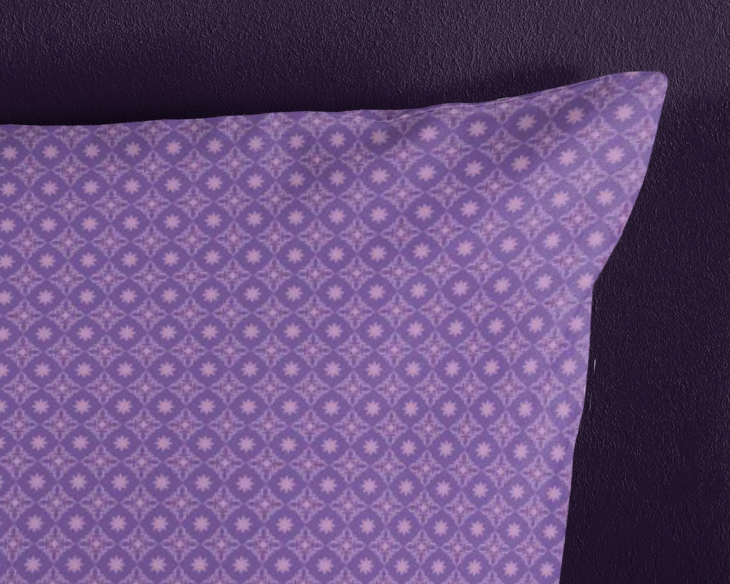 hip Kissenhülle »Vitori«, (1 St., 1- 40x80 cm Kissenhülle), Baumwolle, Mako-Satin, 40x80, 1 Stück, Reißverschluss, Vitori, Lila